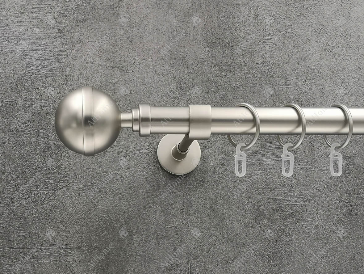 

Карниз Quadrum Калисто 240 см одинарный модерн Сатин 25 мм гладкая (кольца с крючками)