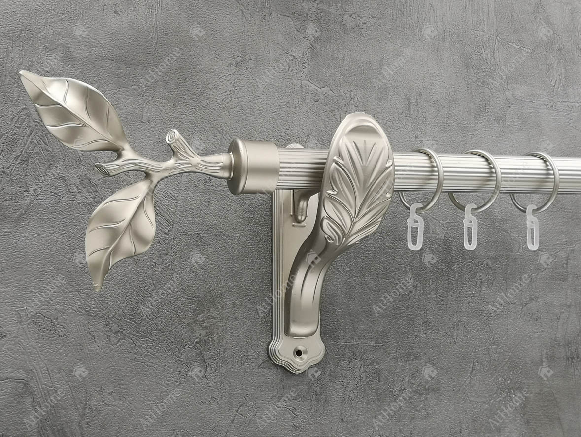 

Карниз Quadrum Лист розы 300 см одинарный ретро Сатин 25 мм рифленая (кольца с крючками)