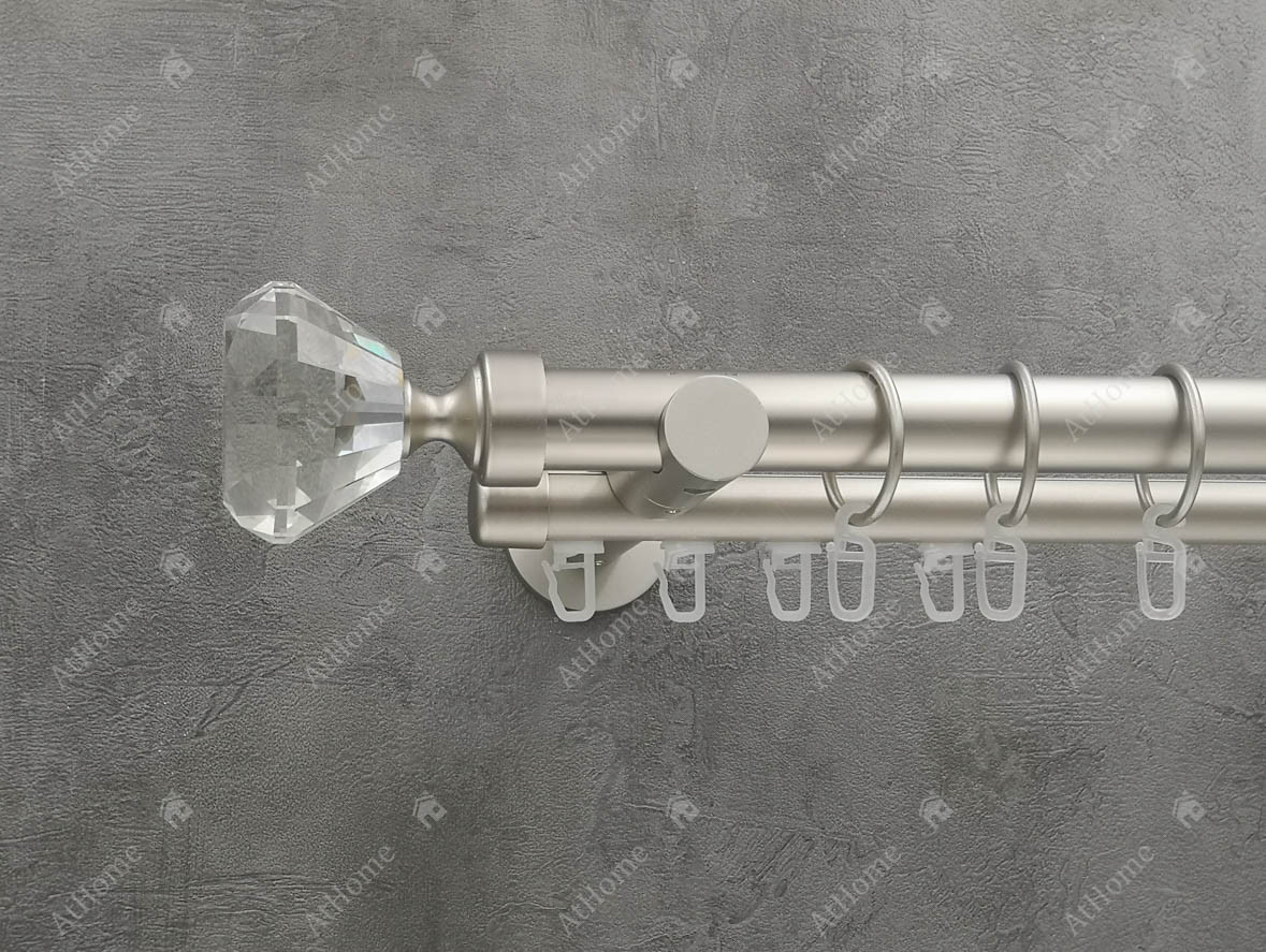 

Карниз Quadrum Спектралия 200 см двойной универсальный Сатин 25/19 мм гладкая/импрессионная (кольца с крючками)