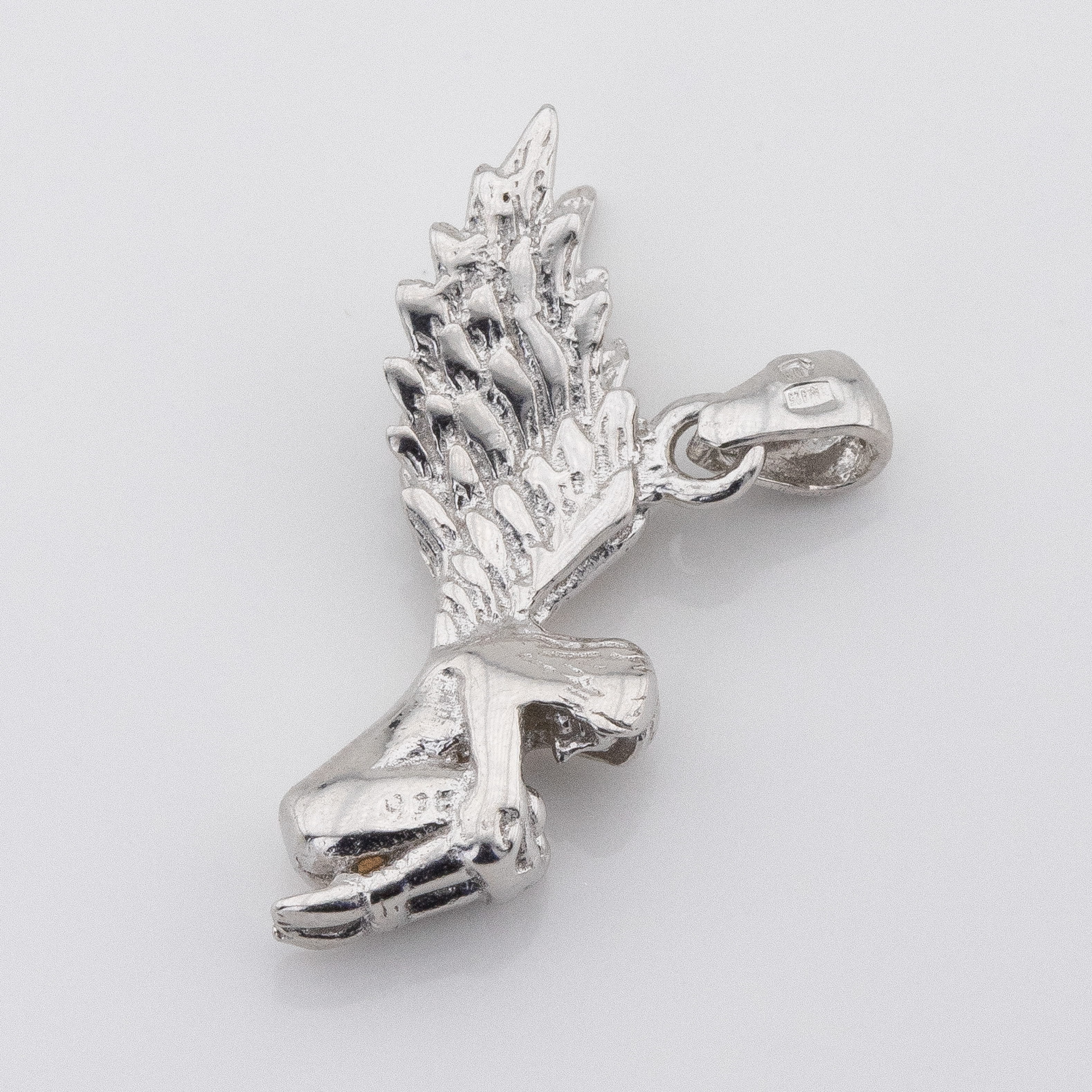 

Серебряная подвеска P13777 Диамант