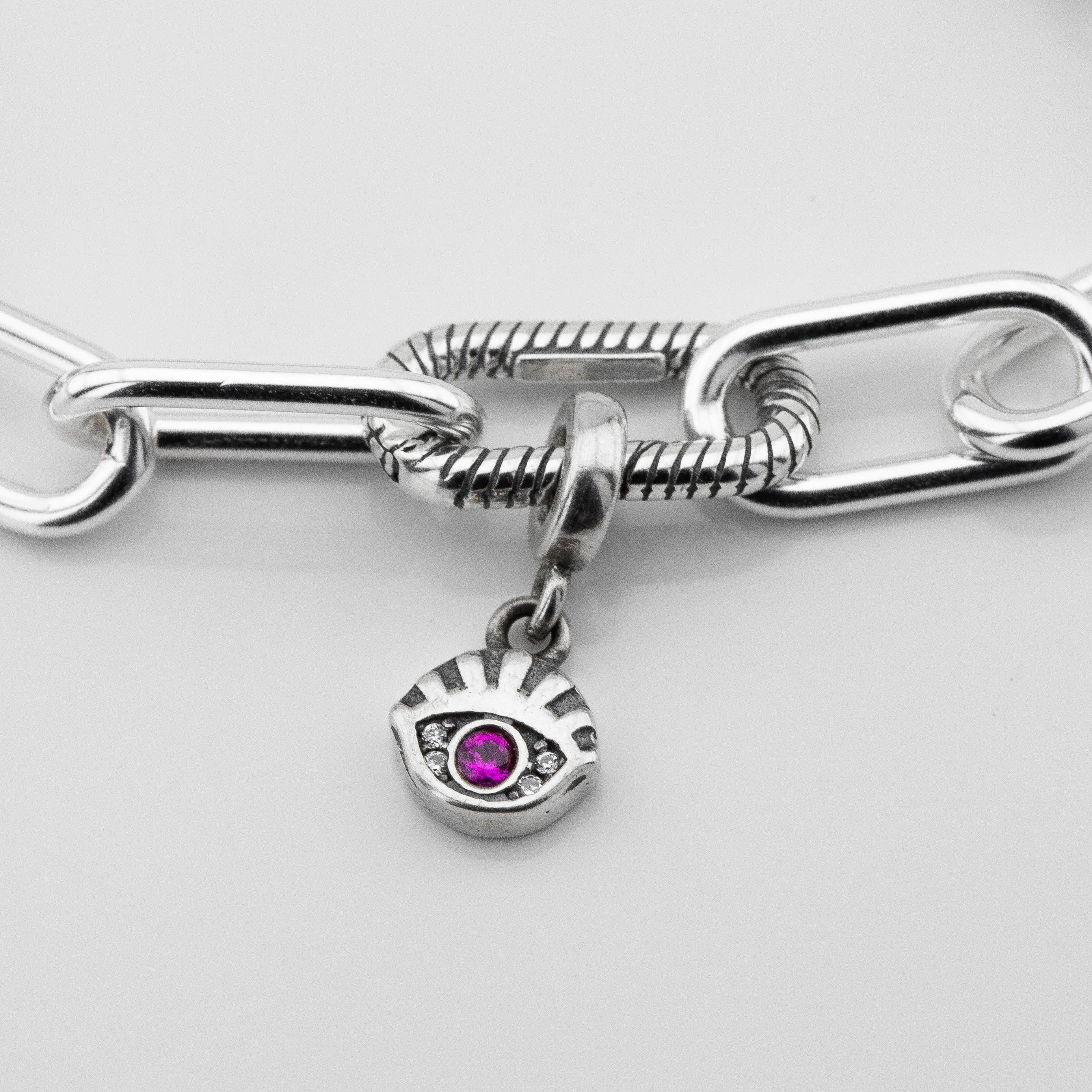 

Серебряный шарм Глаз для звеньевого браслета p13820-3 Диамант