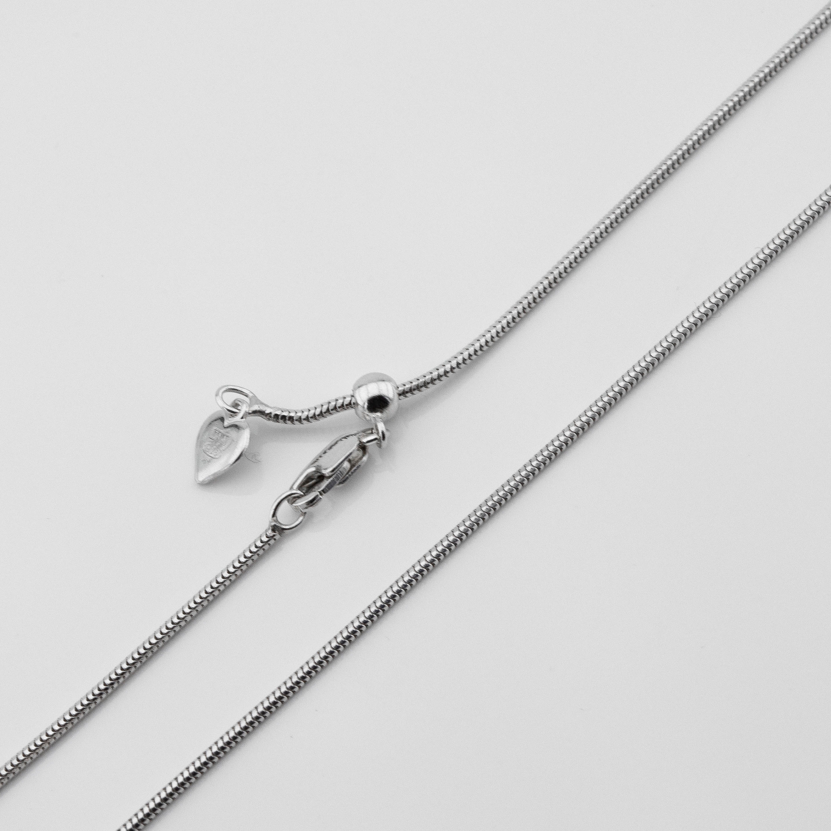

Серебряная цепочка на силиконовом регуляторе k23319 Диамант