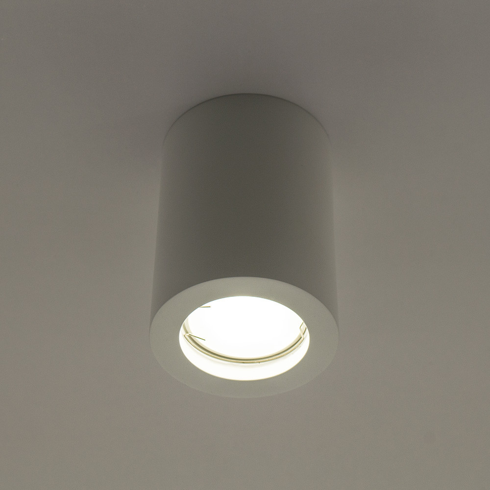 

Накладной точечный светильник GYPSUM LINE Lester R1801 WH белый