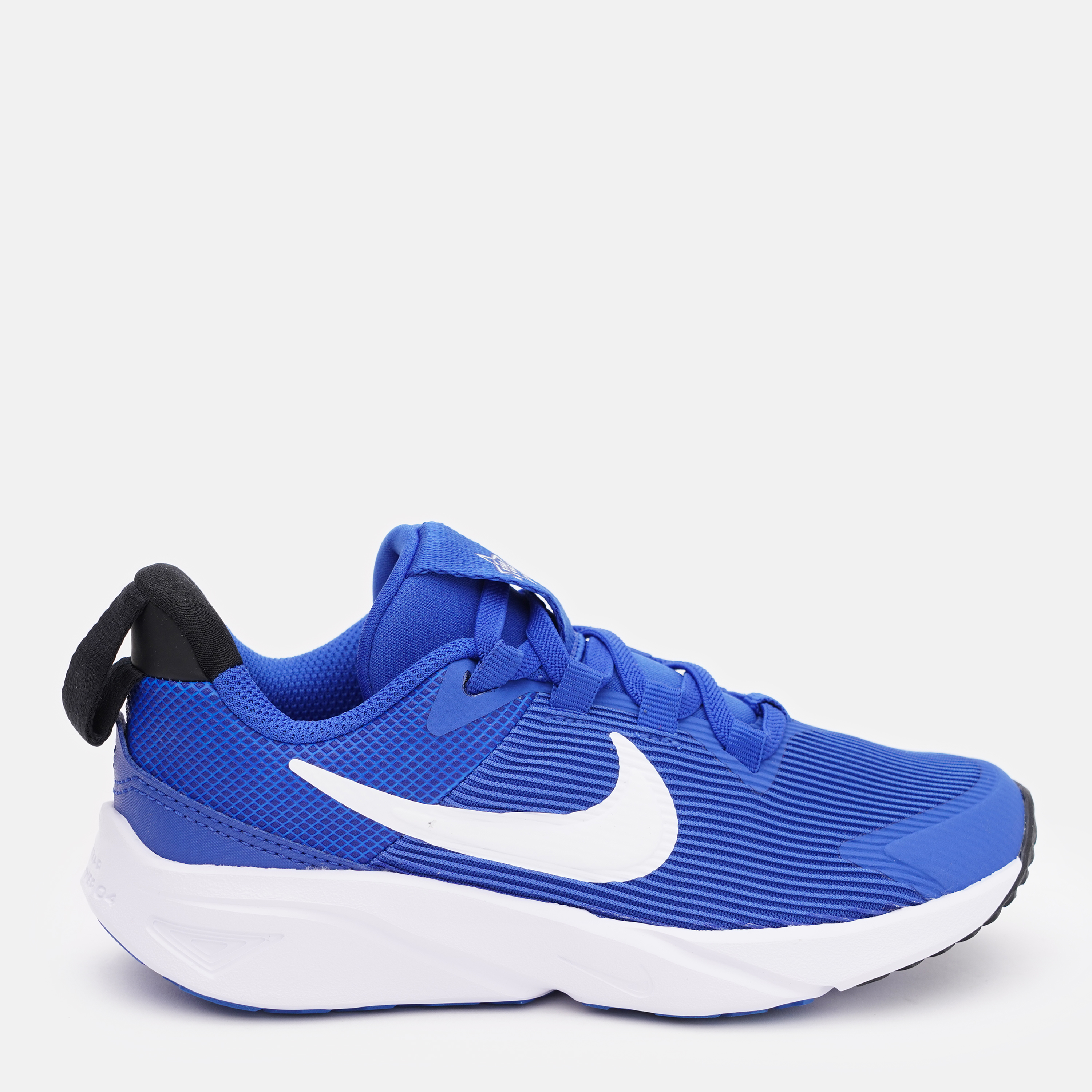 Акція на Дитячі кросівки для хлопчика Nike Star Runner 4 NN DX7614-400 30 Сині від Rozetka