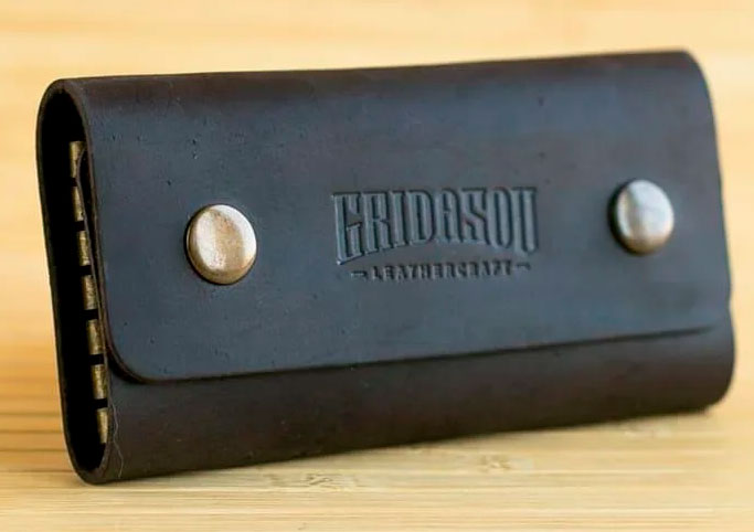 

Ключница Gridasov Leathercraft Clavem из натуральной кожи темно-коричневая (CS-001-DBR)