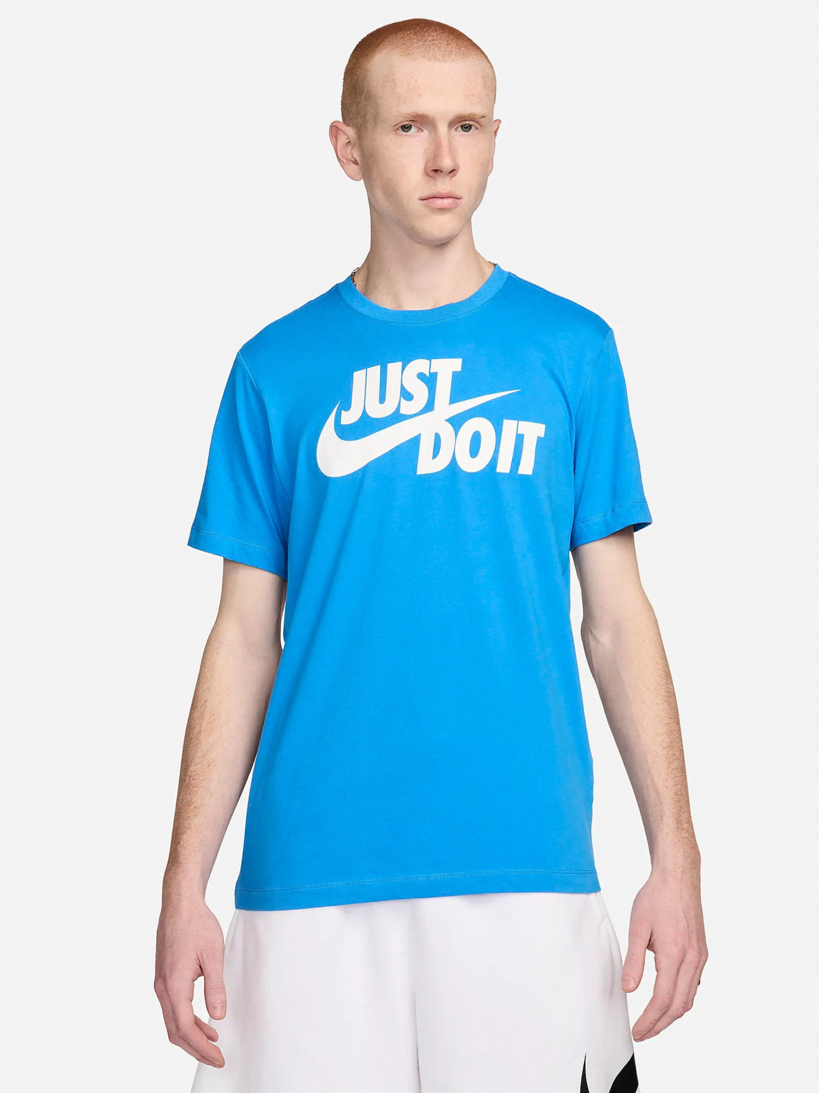 Акція на Футболка бавовняна довга чоловіча Nike M NSW TEE JUST DO IT SWOOSH AR5006-437 S Блакитна від Rozetka