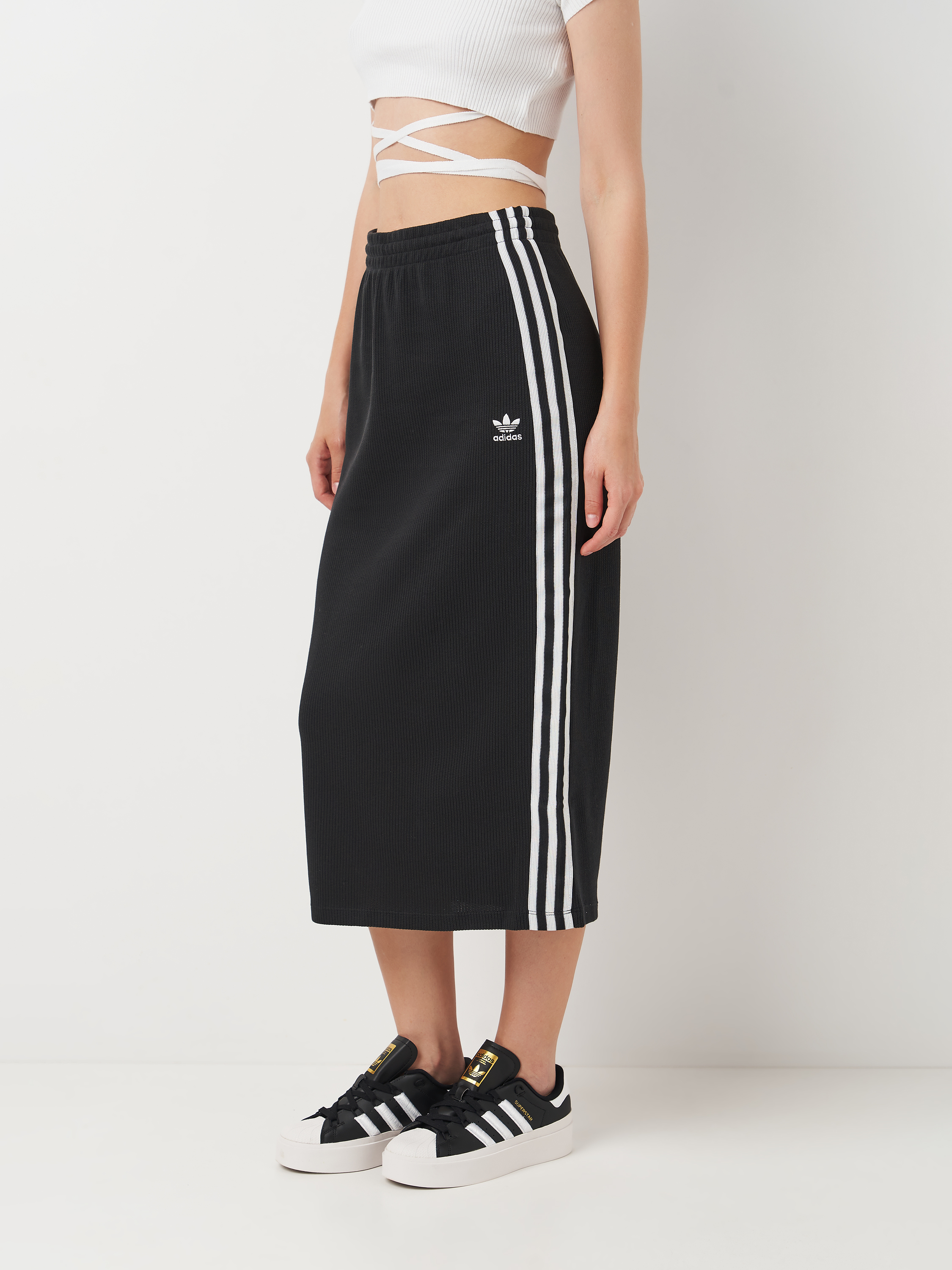 Акція на Спідниця міді осіння пряма жіноча Adidas Originals Knitted Skirt IY7279 S Чорна від Rozetka