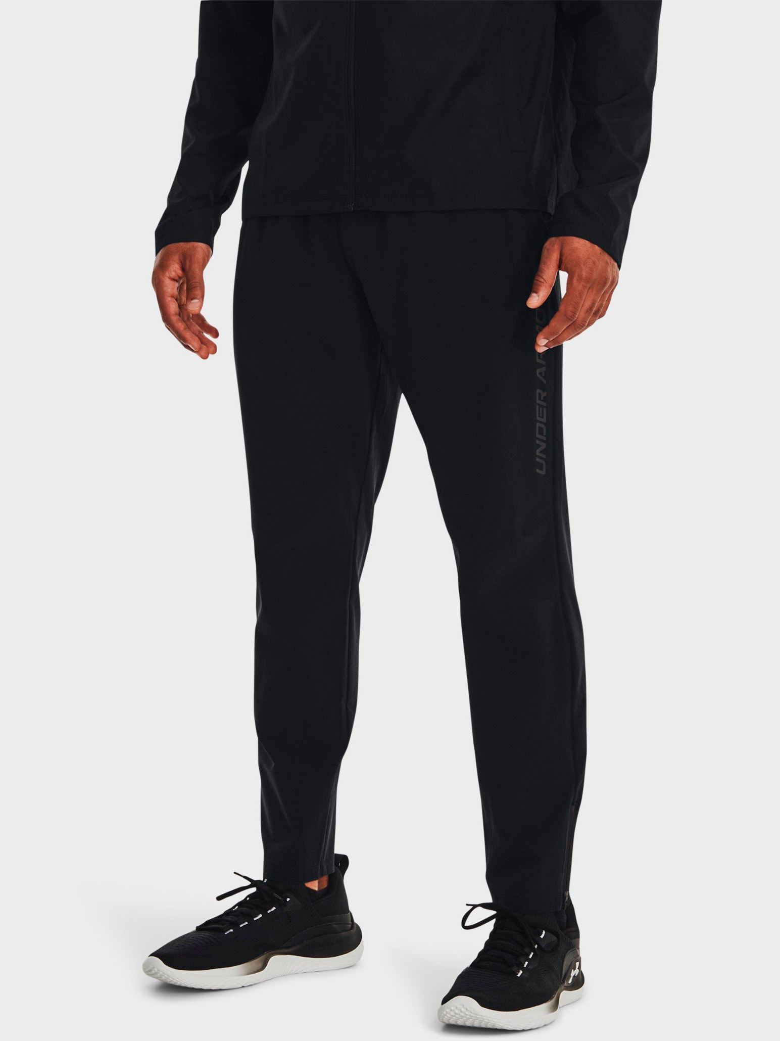 Акція на Спортивні штани чоловічі Under Armour Ua Storm Run Pants 1376800-001 S Чорні від Rozetka