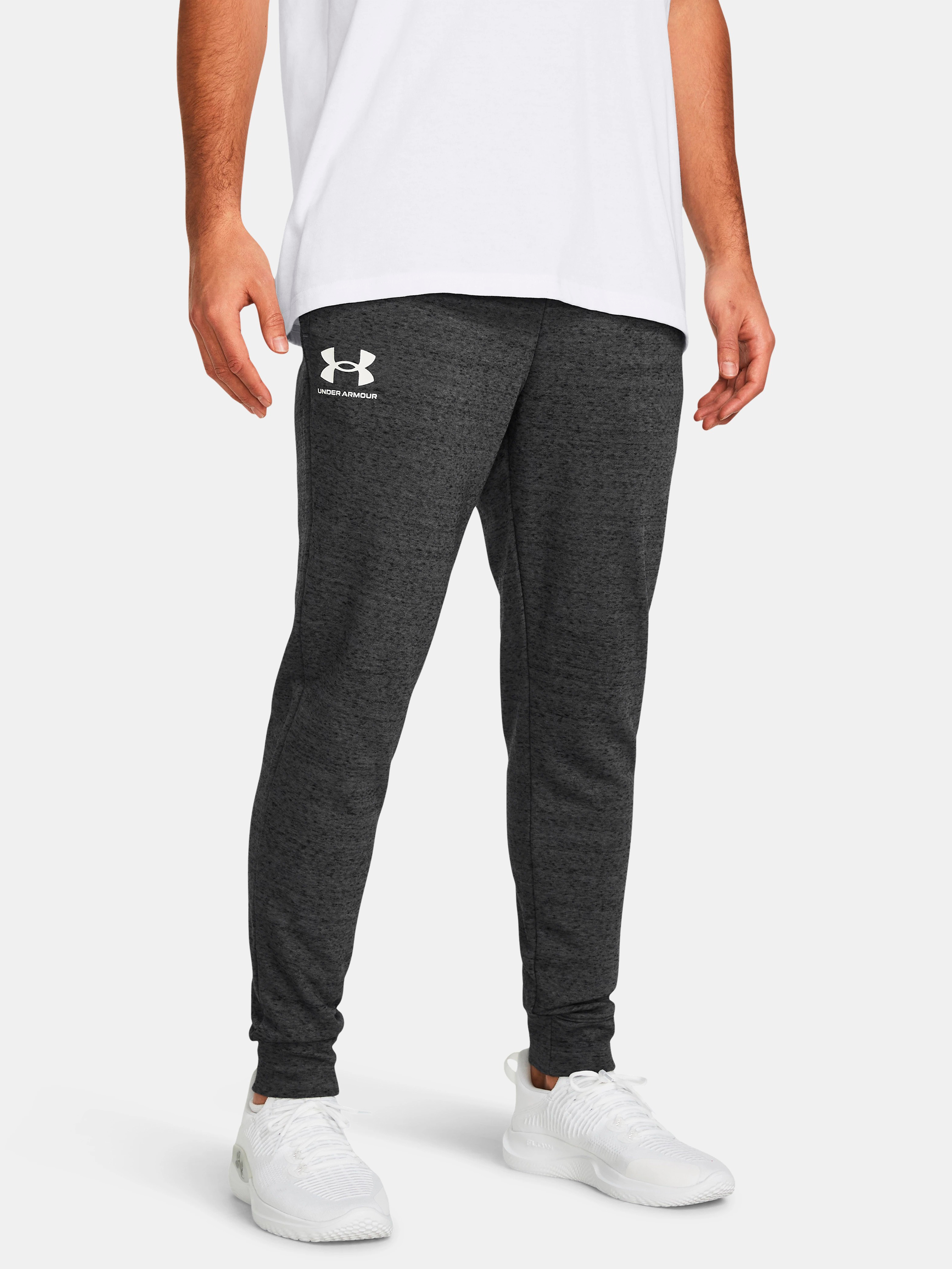 Акція на Спортивні штани чоловічі Under Armour Ua Rival Terry Jogger 1380843-025 M Сірі від Rozetka