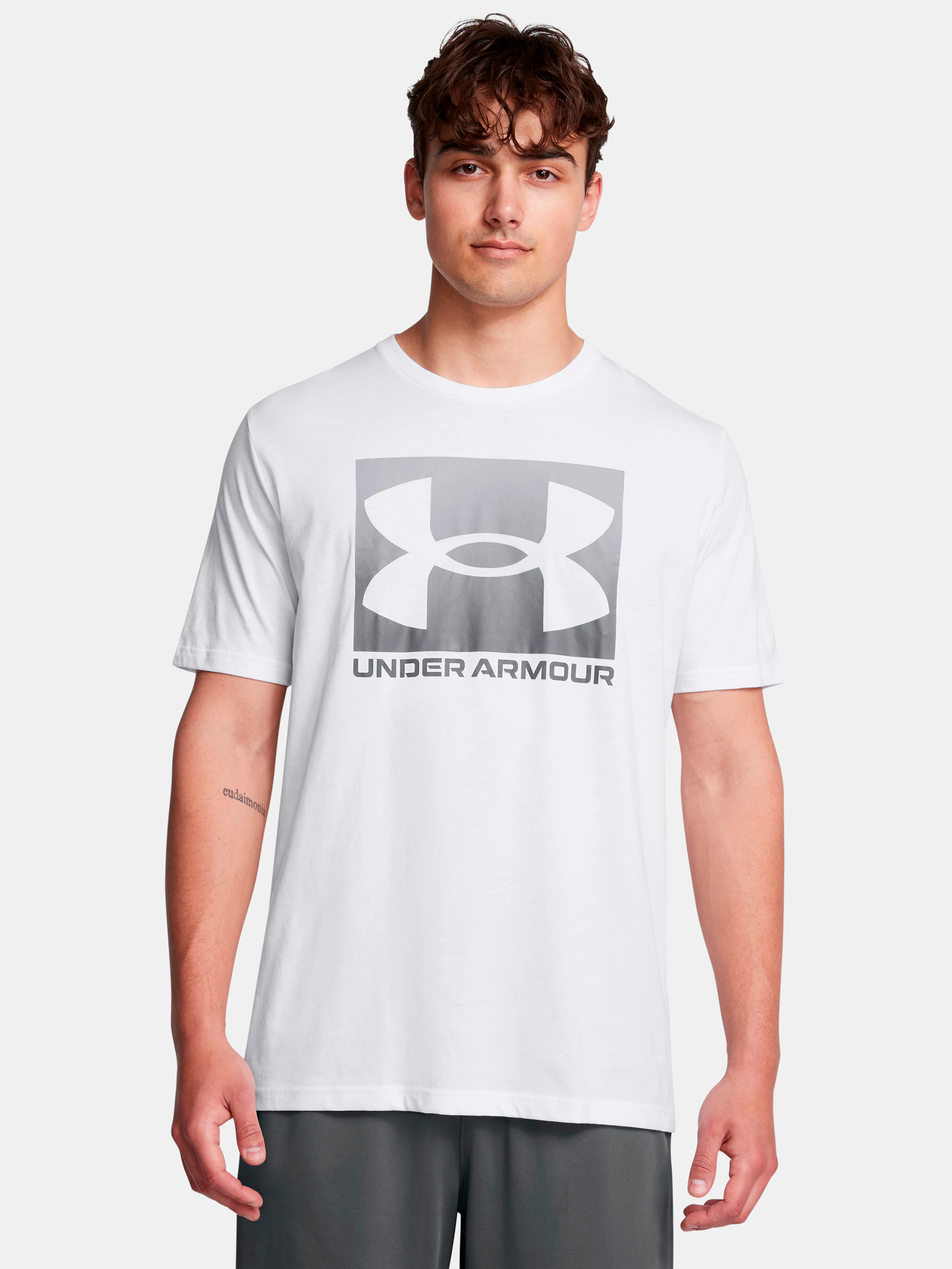 Акція на Футболка чоловіча Under Armour Ua M Boxed Sports Ss 1386793-100 2XL Біла від Rozetka