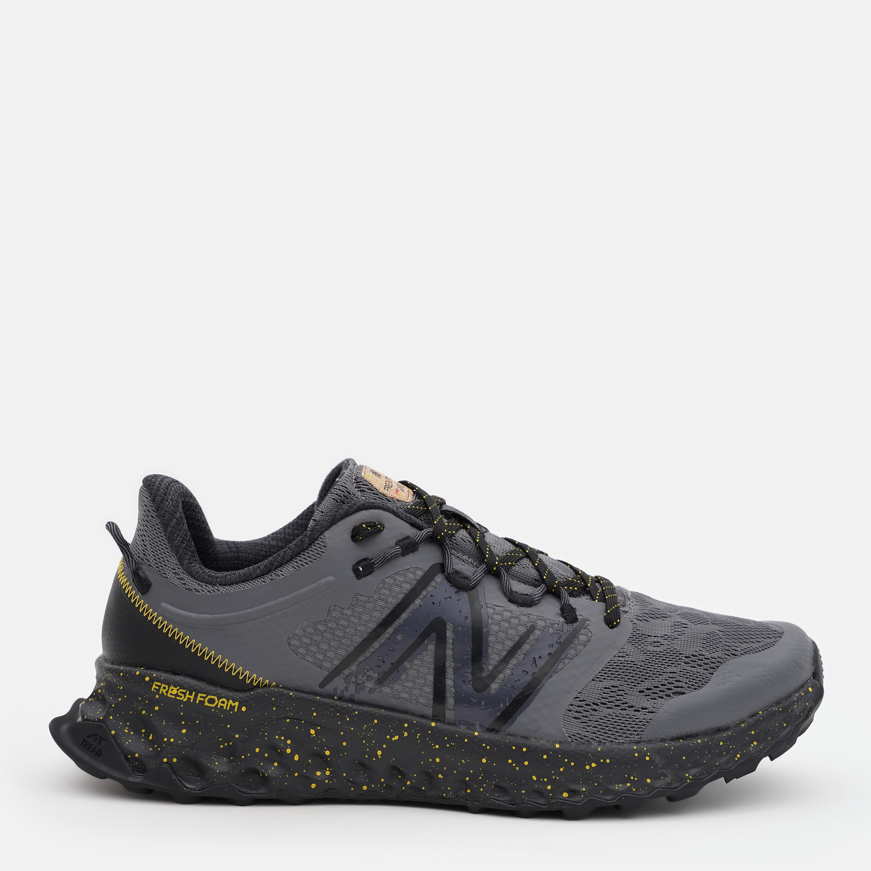 Акція на Чоловічі кросівки New Balance Garoe MTGAROS1 46.5 (12US) 30 см Сірі від Rozetka