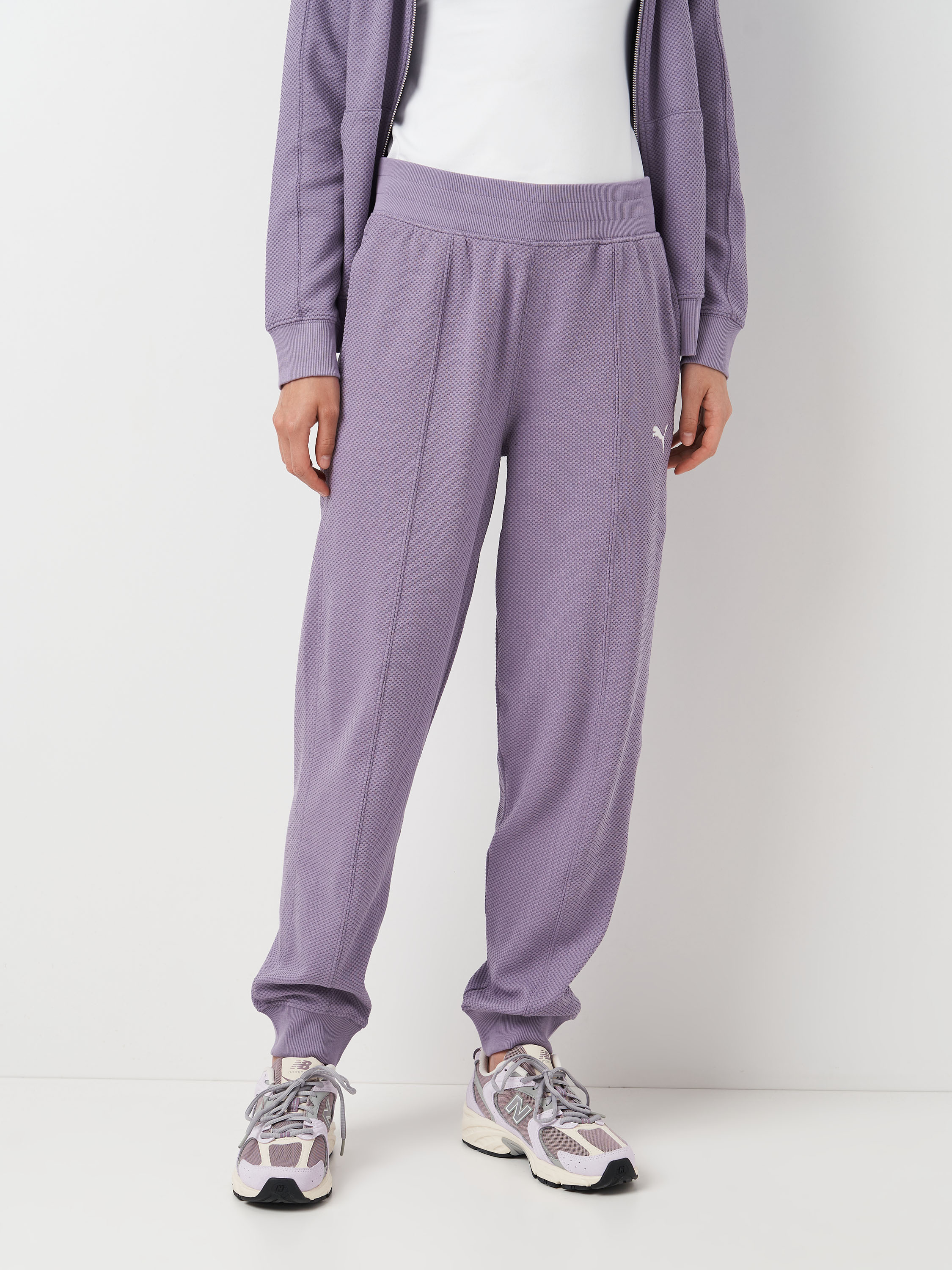 Акція на Спортивні штани жіночі Puma Her High Waist Pants 68163430 L Бузкові від Rozetka