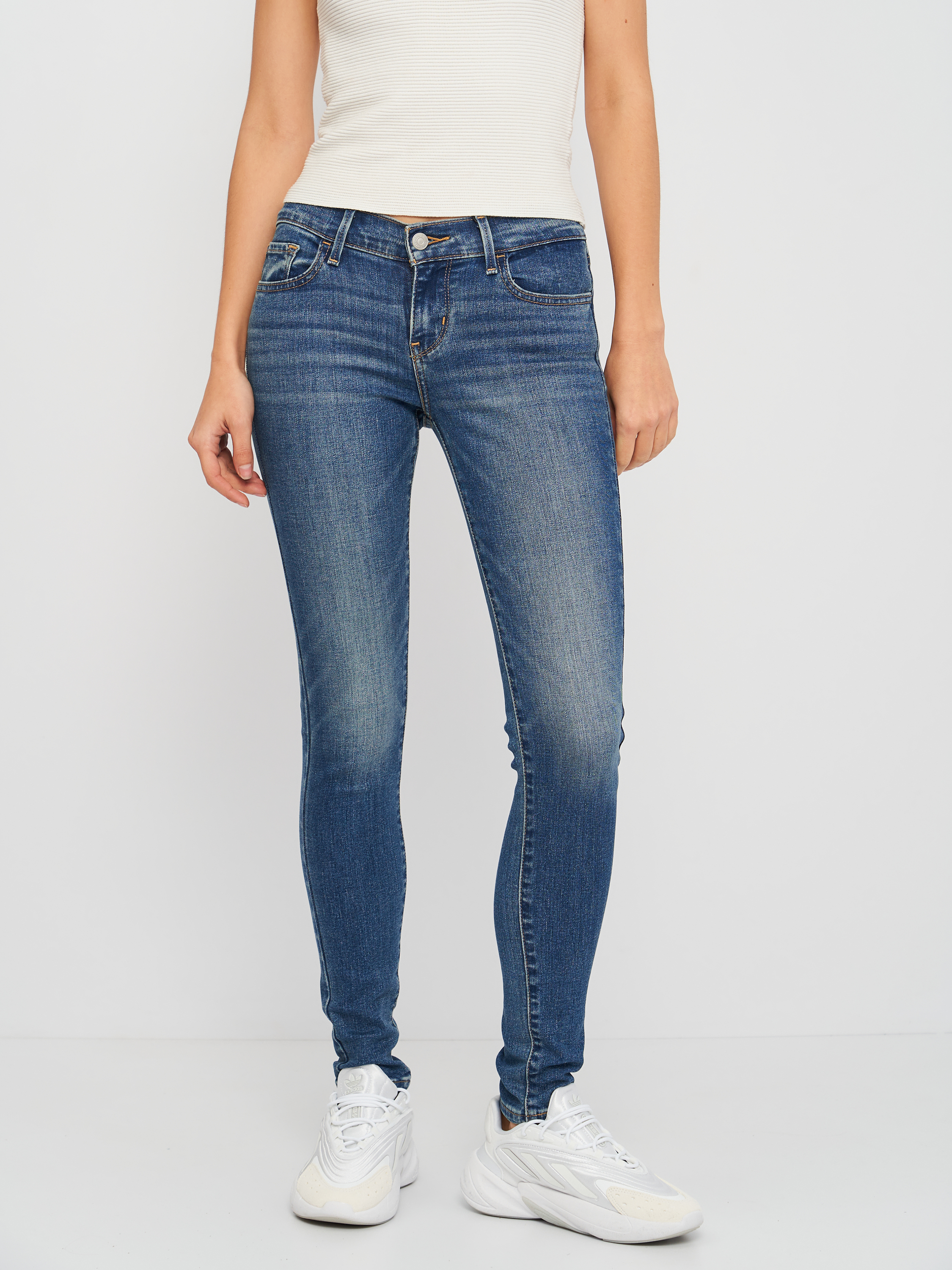 Акція на Джинси Skinny жіночі Levi's 710 Super Skinny 17778-0250 W24L32 Блакитні від Rozetka