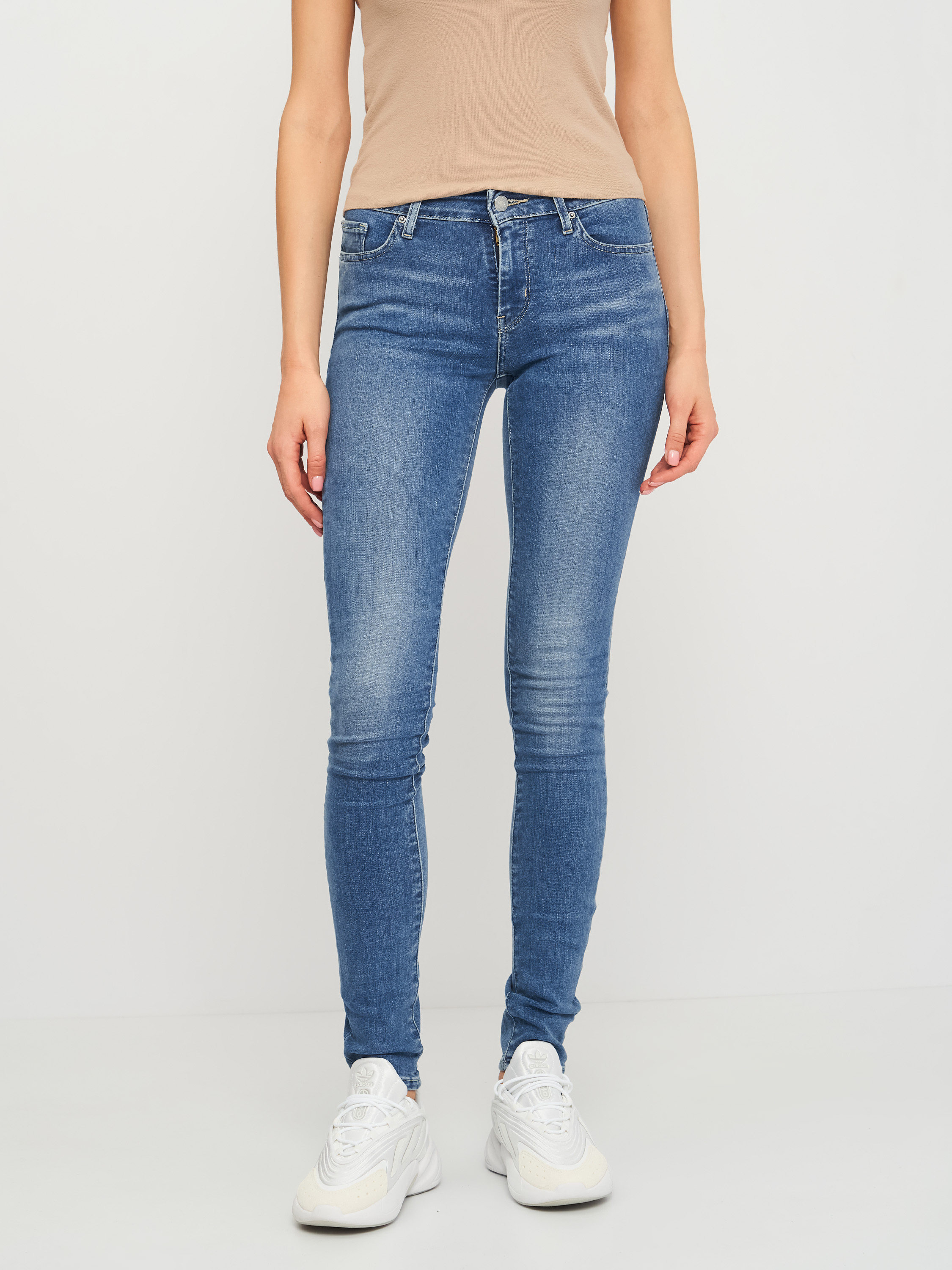 Акція на Джинси Skinny жіночі Levi's Skinny Jeans - All Play 18881-0290 W25L32 Сині від Rozetka