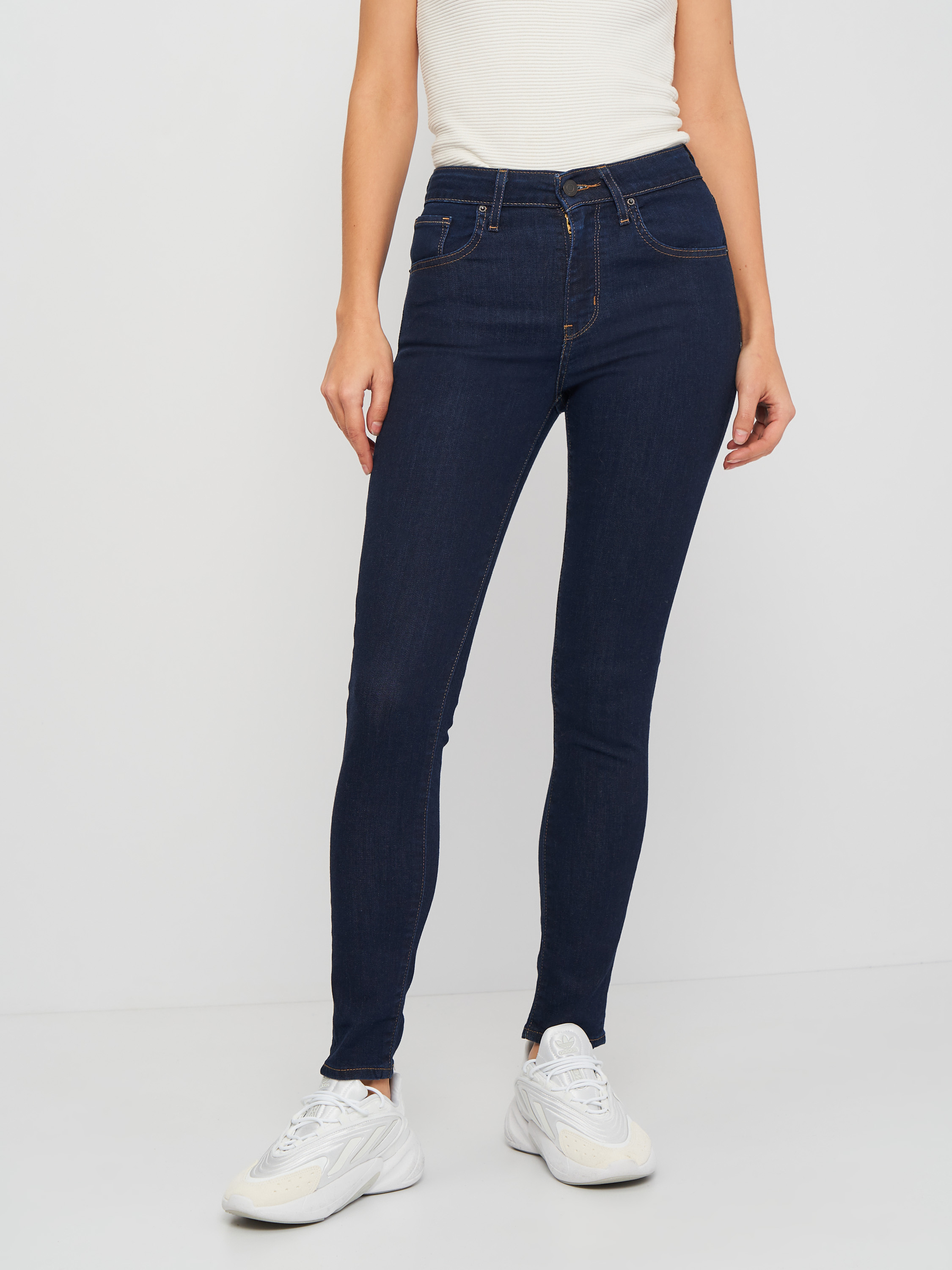 Акція на Джинси Skinny жіночі Levi's 721 High Rise Skinny Lone Wol 18882-0027 W23L30 Сині від Rozetka