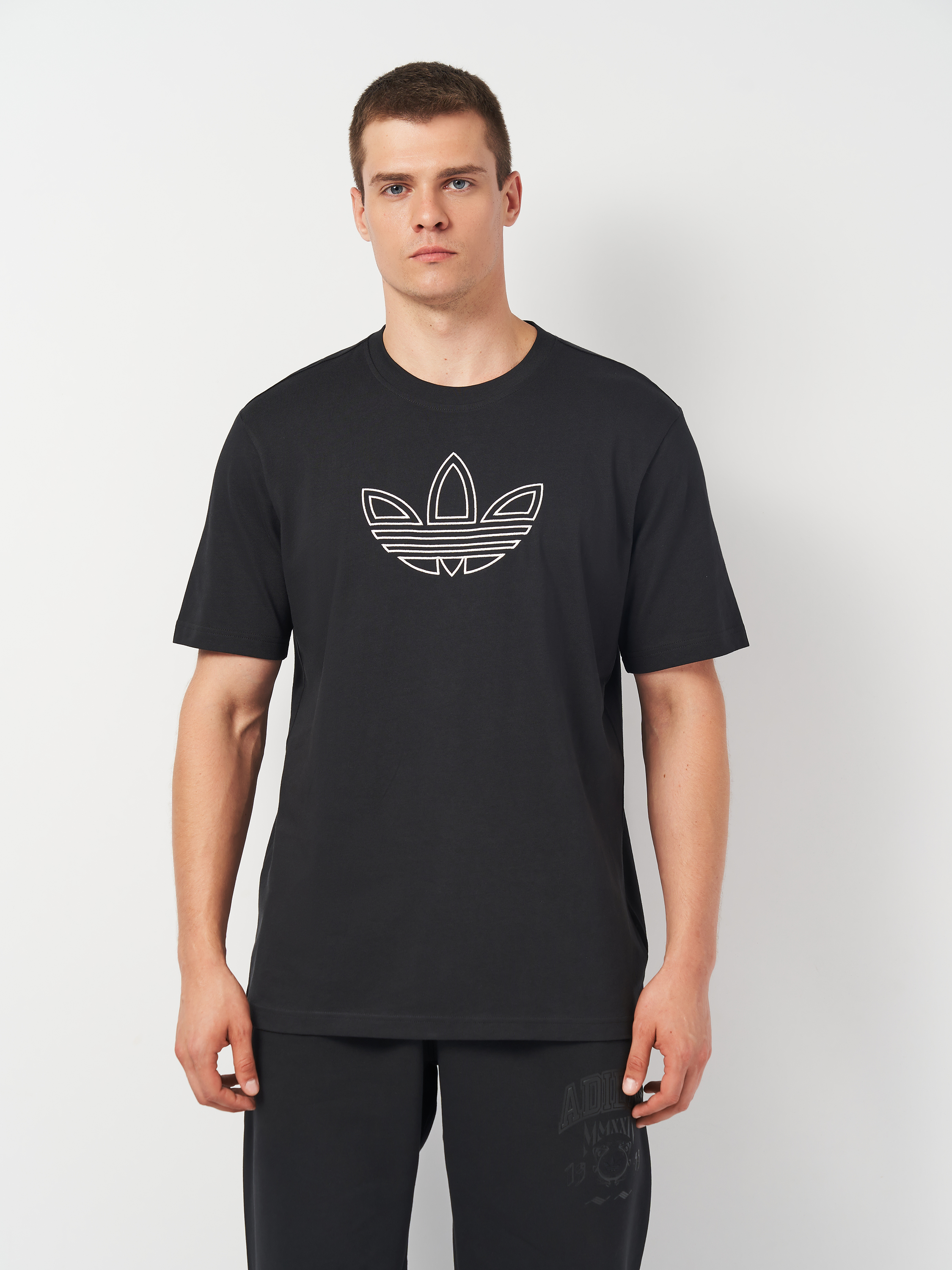 Акція на Футболка бавовняна чоловіча Adidas Originals Outline Tee IY4882 S Чорна від Rozetka