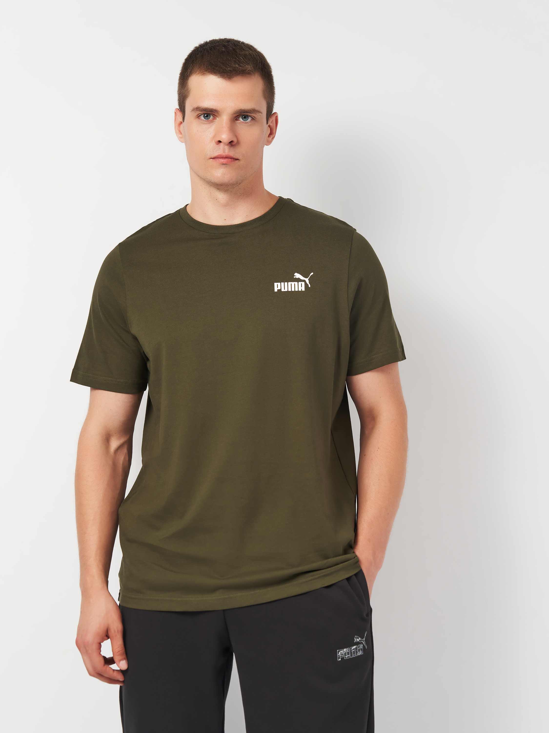 Акція на Футболка бавовняна чоловіча Puma Ess Small Logo Tee 58666911 S Зелена від Rozetka