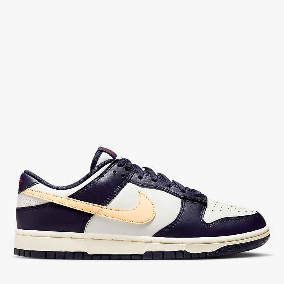 Акція на Чоловічі кеди низькі Nike Dunk Low Retro FV8106-181 44.5 (10.5US) 28.5 см Білий/Темно-Синій від Rozetka