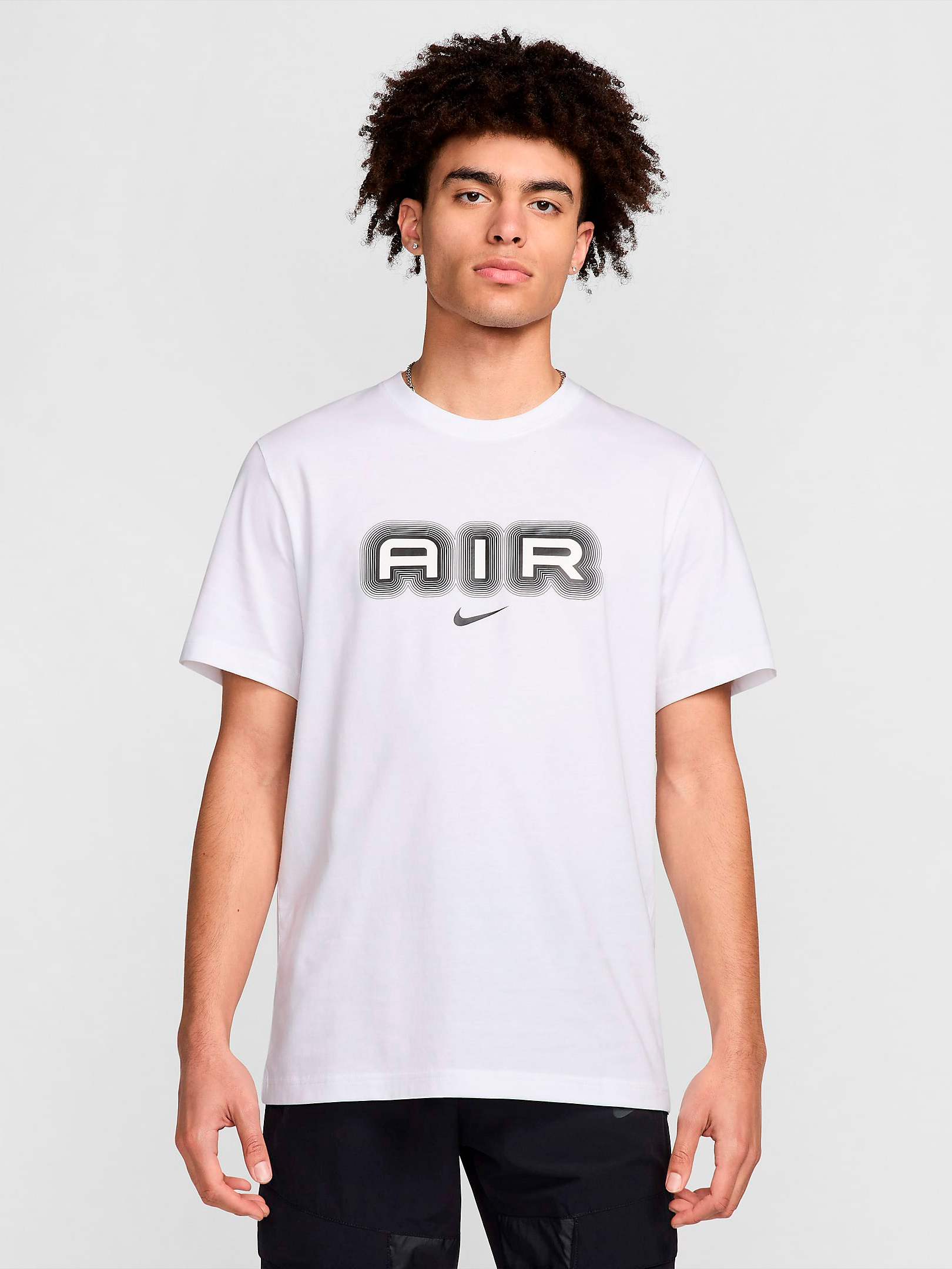 Акція на Футболка бавовняна чоловіча Nike M Nsw Sw Air Graphic Tee HM0185-100 S Біла від Rozetka