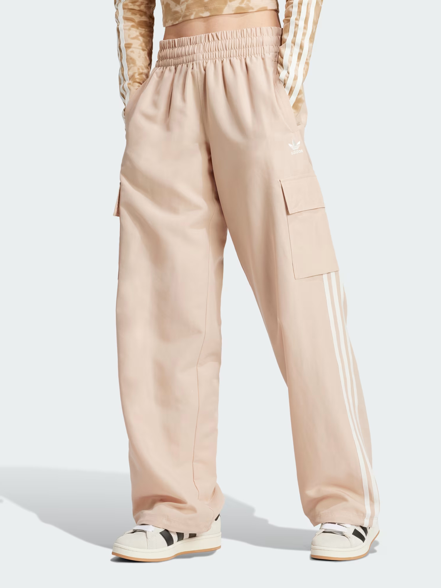 Акція на Спортивні штани жіночі Adidas 3S Cargo Pants IZ0717 L Magbei від Rozetka