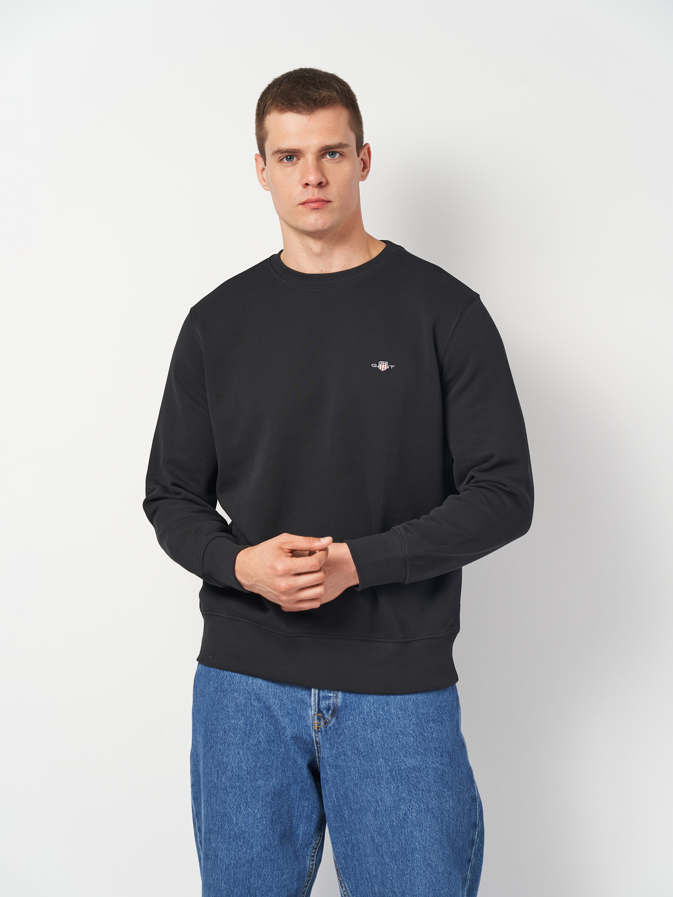 Акція на Світшот чоловічий GANT Reg Shield C-Neck Sweat 2006065-5 L Чорний від Rozetka