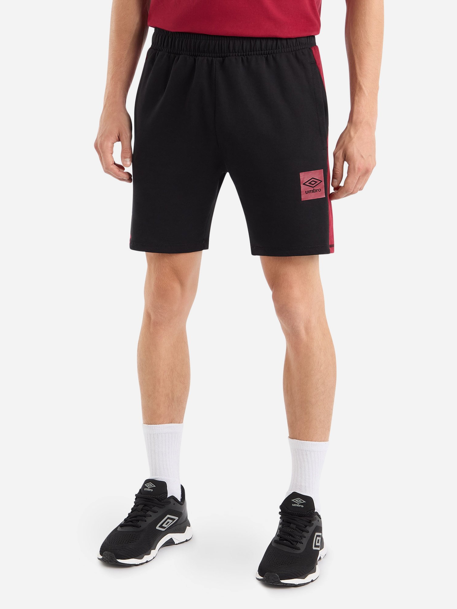 Акція на Шорти бавовняні короткі чоловічі Umbro Terrace Short 66542U-MLB L Чорні від Rozetka