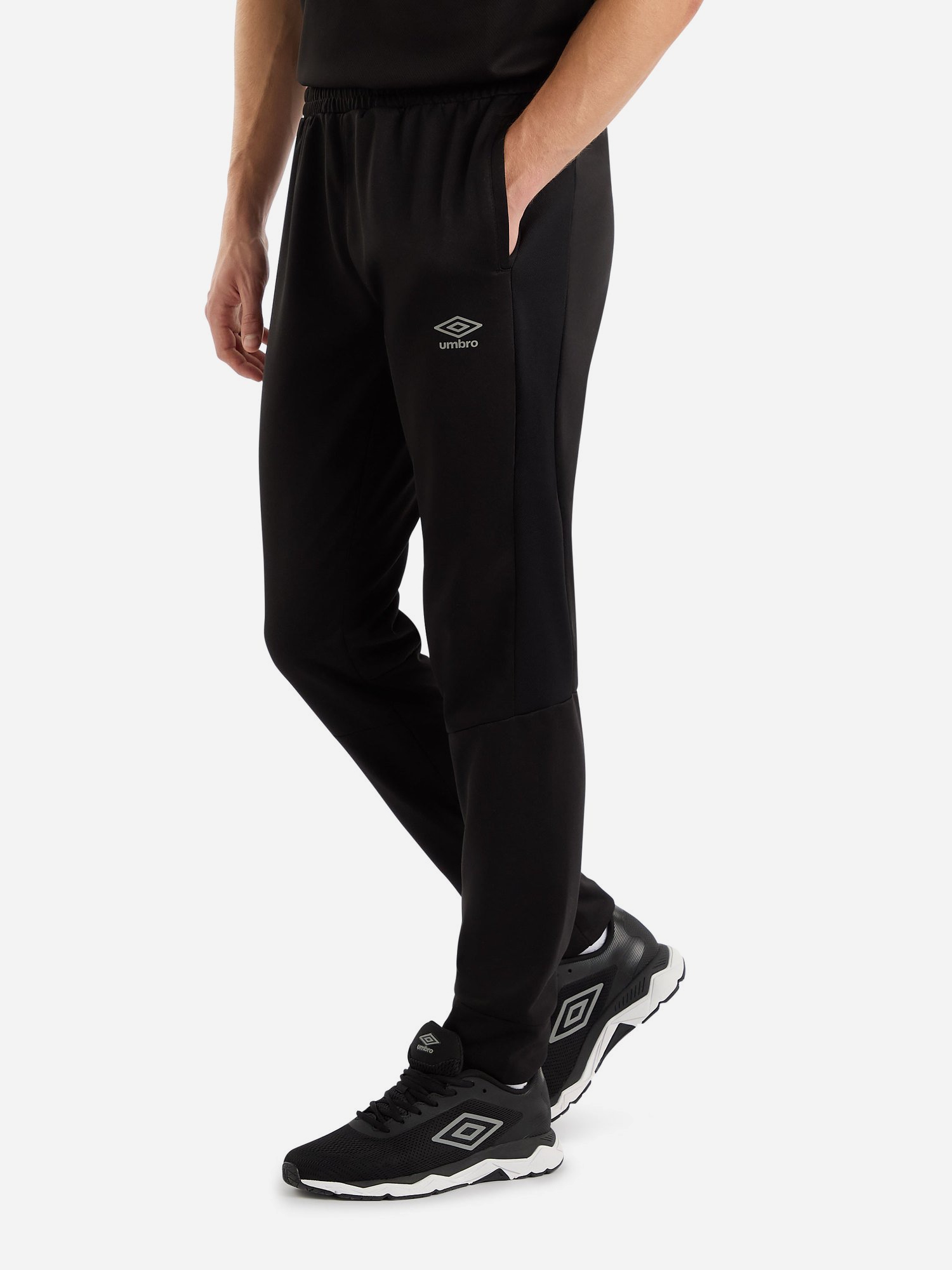 Акція на Спортивні штани чоловічі Umbro Sportswear Poly Pant 66547U-060 2XL Чорні від Rozetka