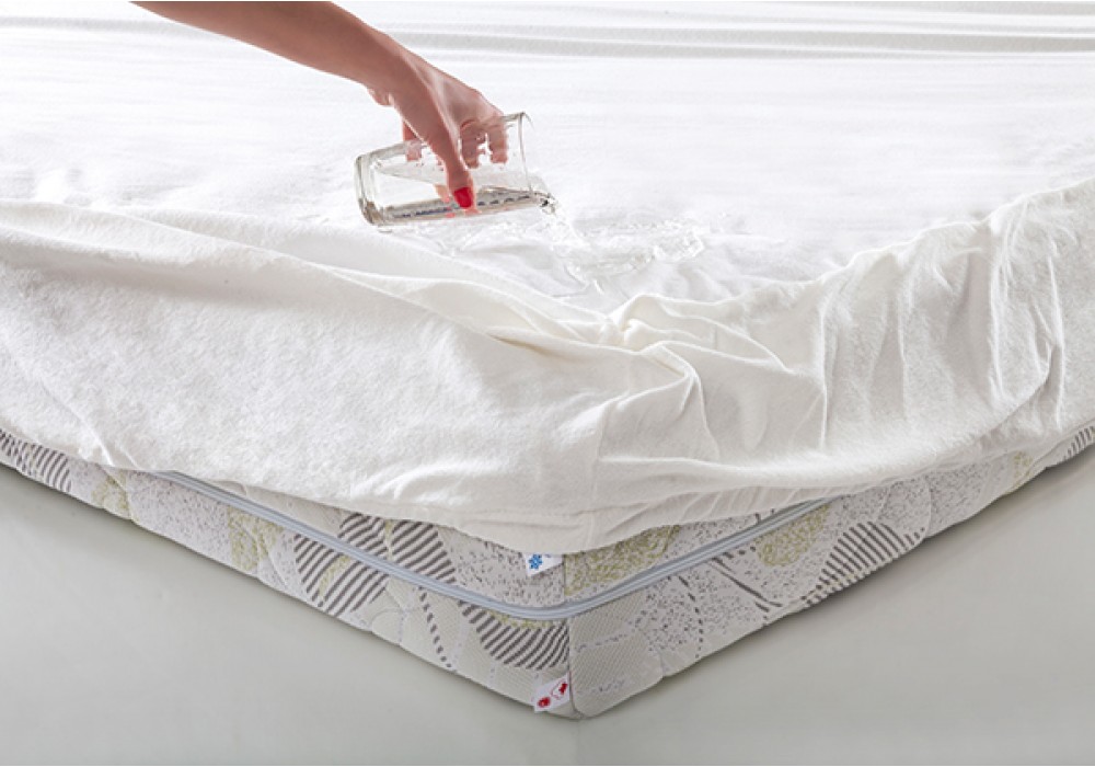 

Наматрасник Matroluxe влагостойкий натяжной 120x200 см
