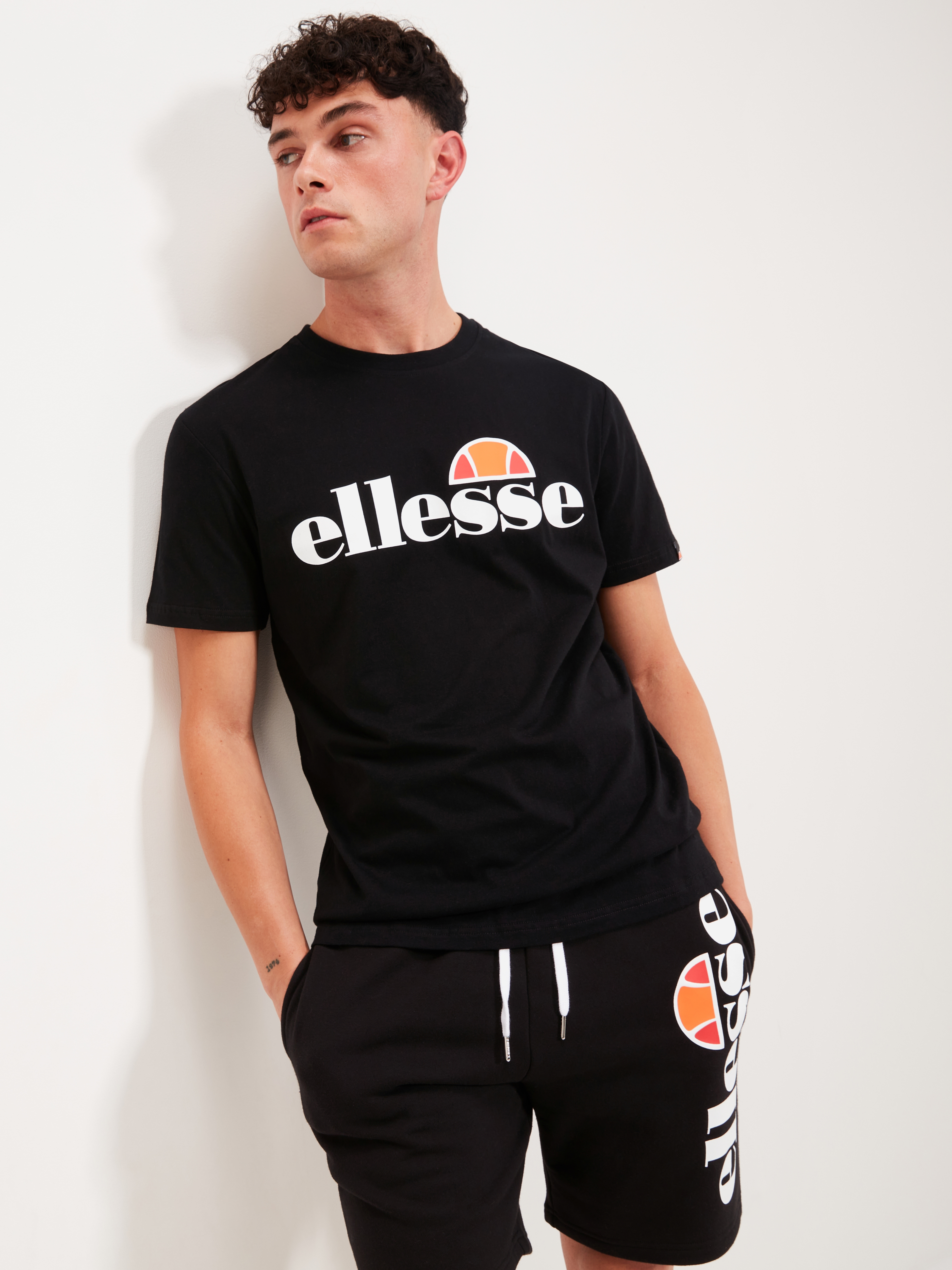 Акція на Футболка бавовняна чоловіча Ellesse Sl Prado Tee SHC07405-011 L Black від Rozetka