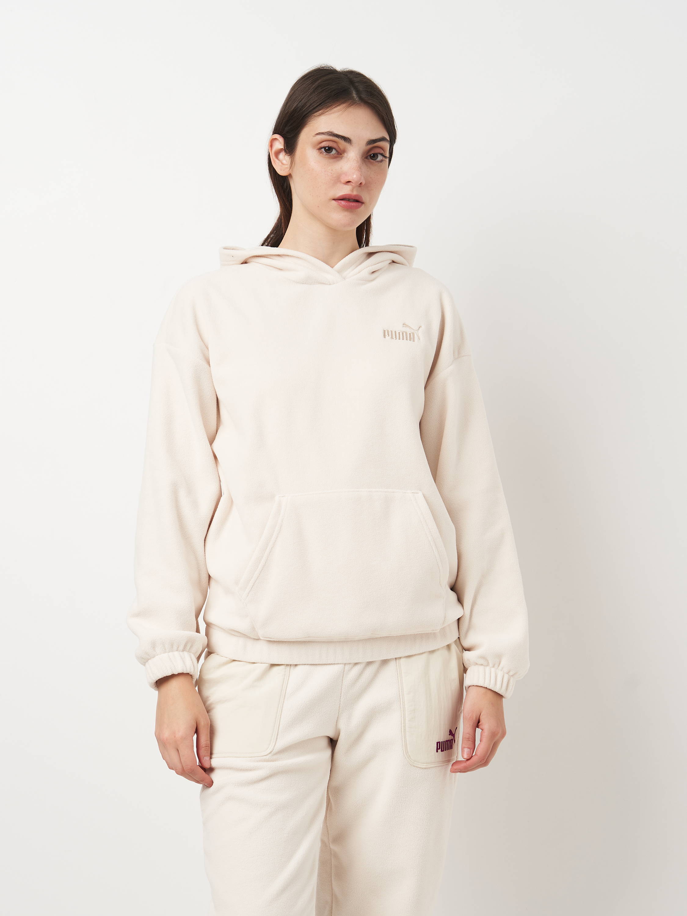 Акція на Худі тепле жіноче Puma Ess Elevated Hoodie 68152987 M Біле від Rozetka