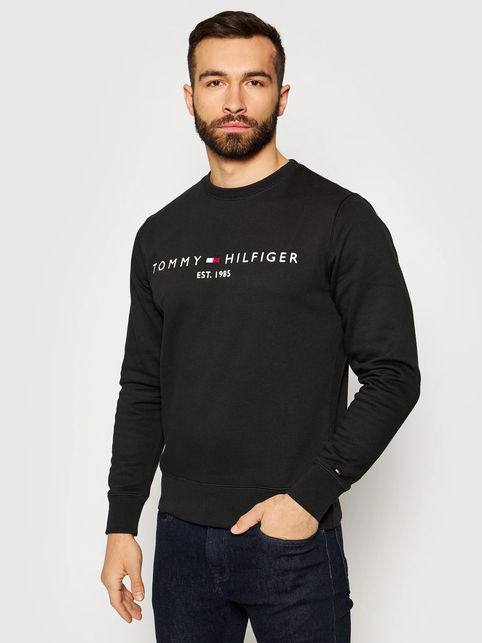 Акція на Світшот чоловічий Tommy Hilfiger MW0MW11596-BDS L Чорний від Rozetka