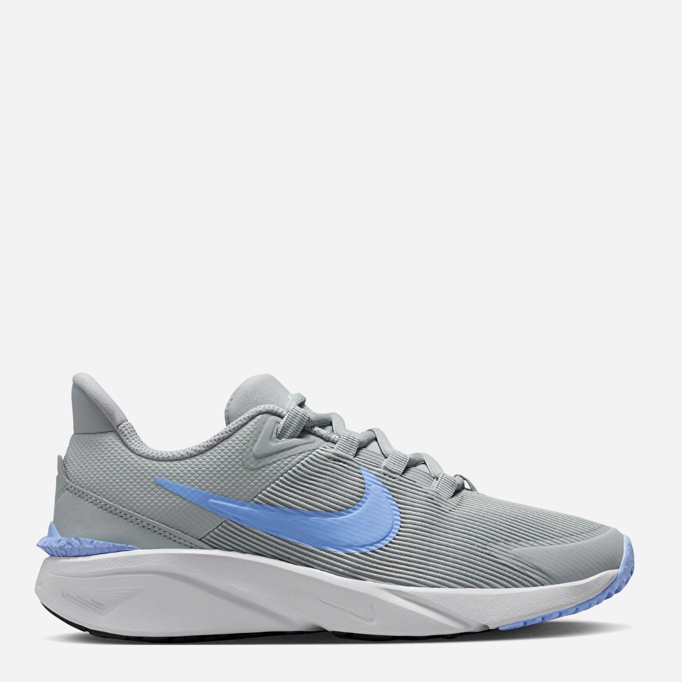 Акція на Підліткові кросівки для хлопчика Nike Star Runner 4 Nn (Gs) DX7615-007 36 (4Y) Сірі від Rozetka