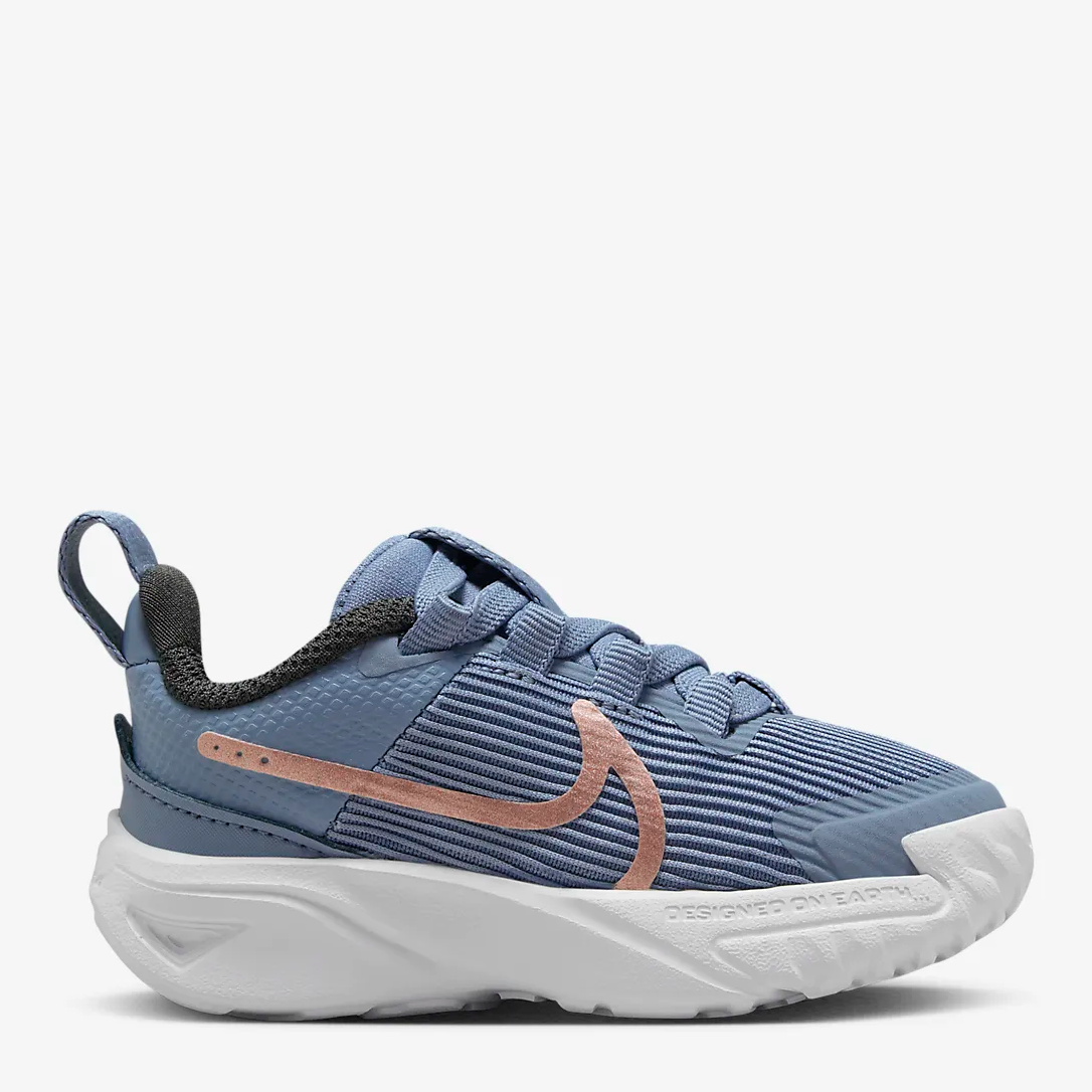 Акція на Дитячі кросівки для хлопчика Nike Star Runner 4 Nn (Td) DX7616-405 27 (10C) Блакитні від Rozetka