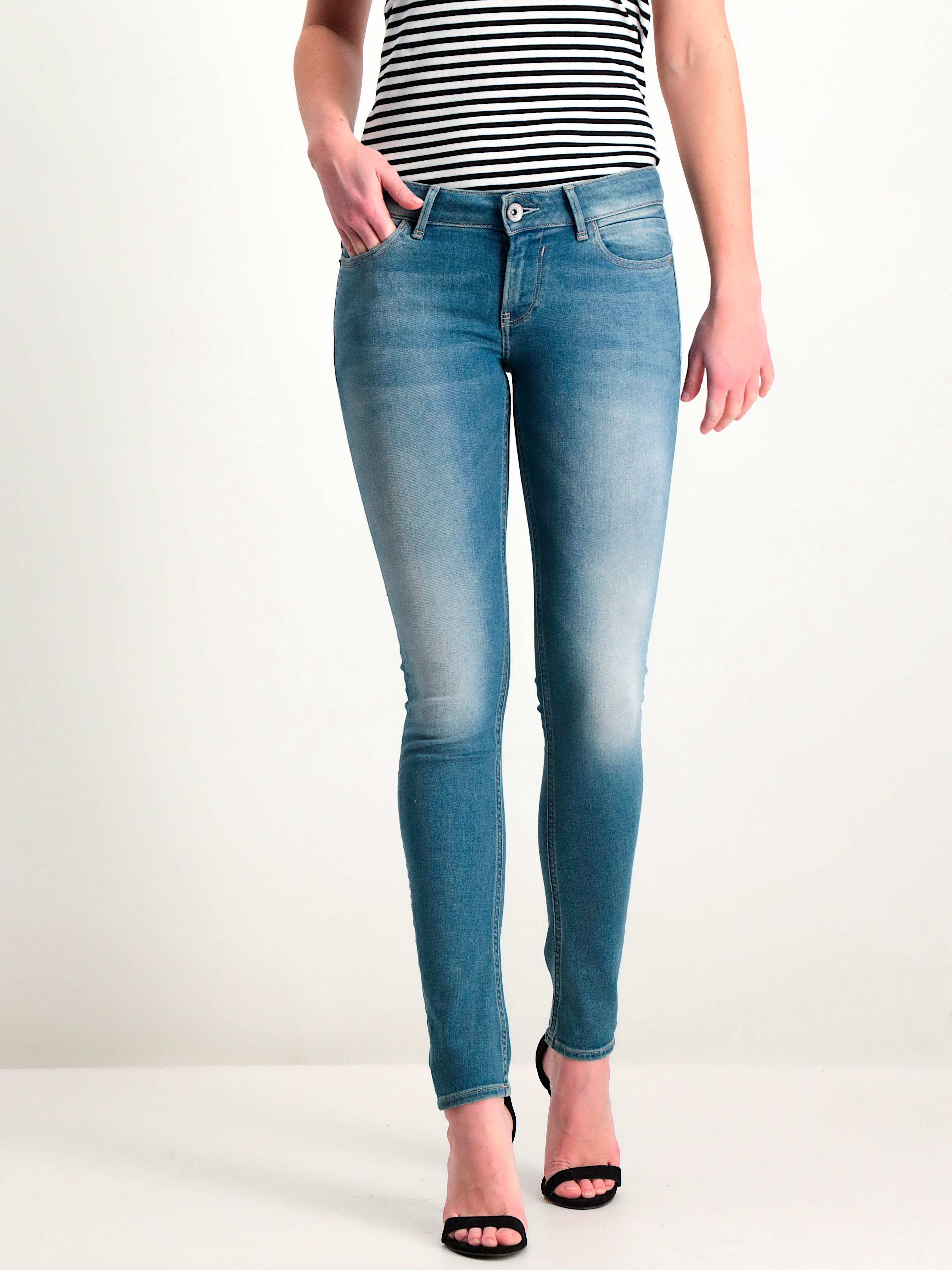 Акція на Джинси Skinny жіночі Garcia Jeans 267-2763 27-30 Сині від Rozetka