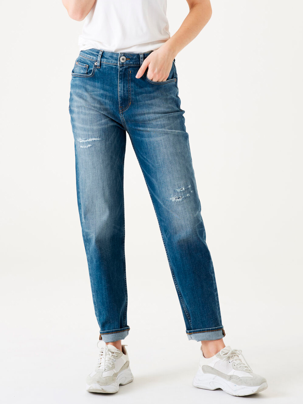 Акція на Джинси Mom's жіночі Garcia Jeans 286-5981 26-30 Сині від Rozetka