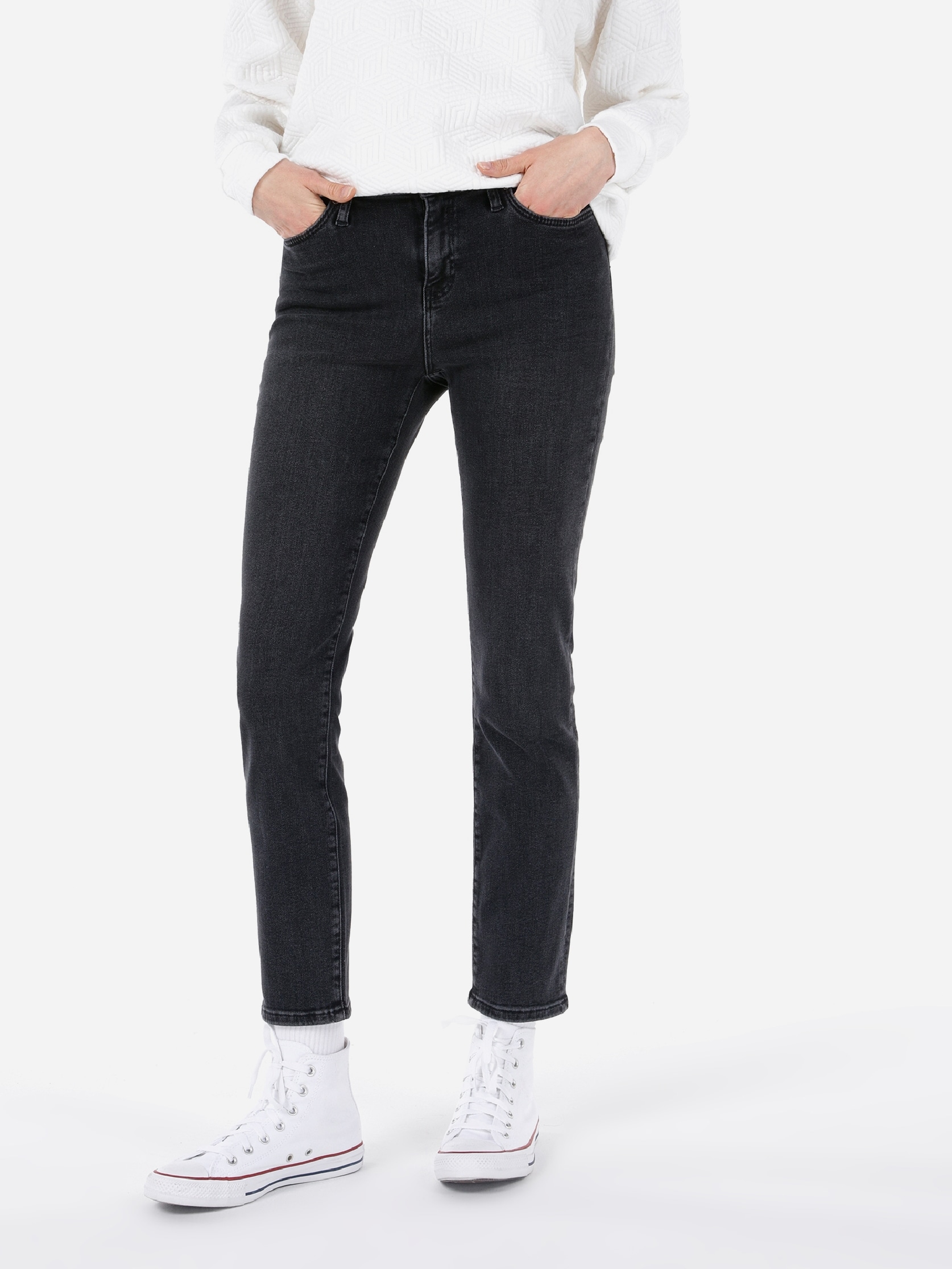 Акція на Джинси Slim Fit жіночі Colin's 703 Carla CL1067480DN09258 28-30 Tegan Wash від Rozetka