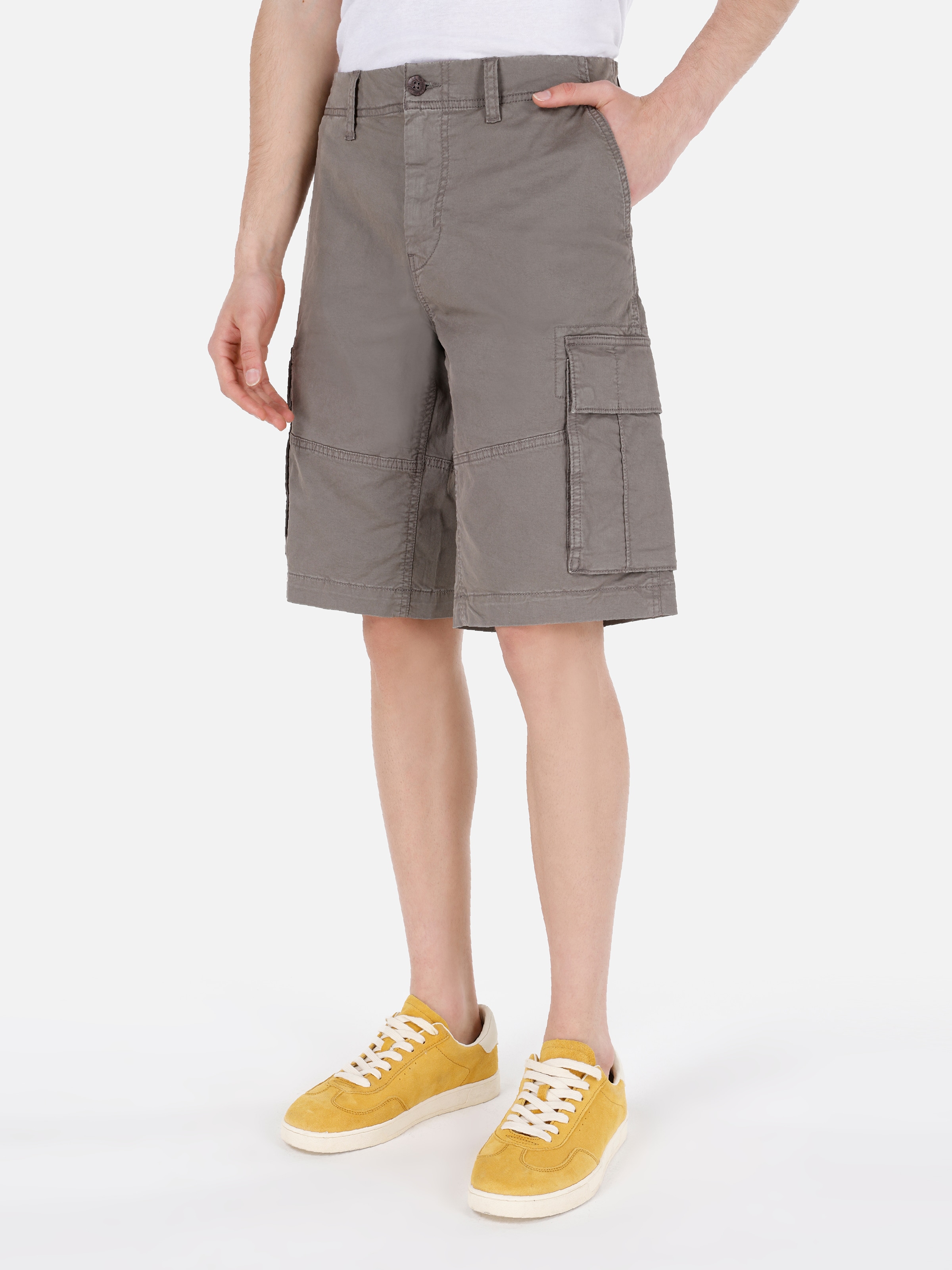 Акція на Шорти джинсові довгі чоловічі Colin's CL1069316LKH 2XL Light Khaki від Rozetka