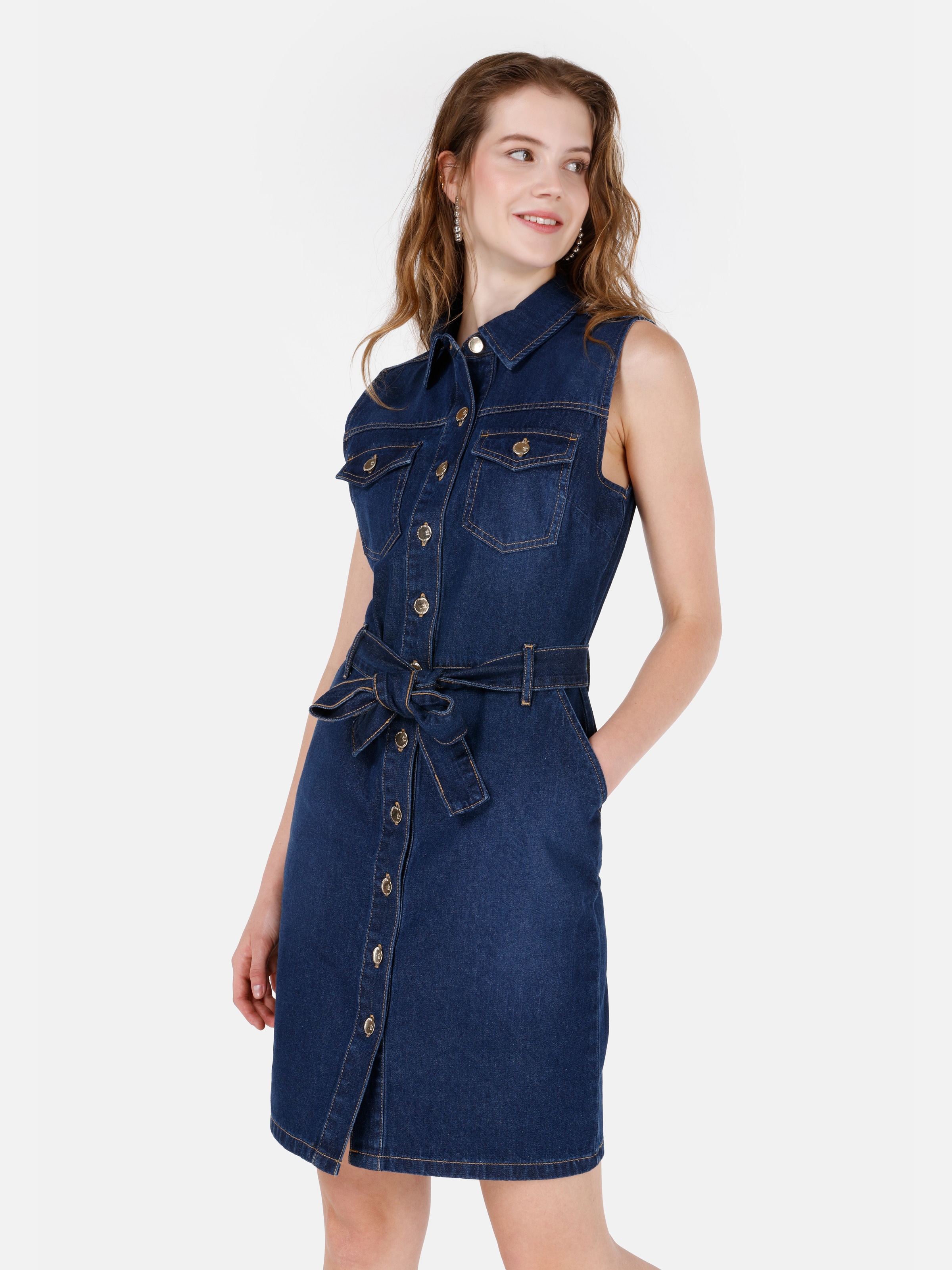 Сукня-сорочка коротка осіння жіноча Colin's CL1069539DN43487 S Avadrew Wash від Rozetka на платформі USKIDKA Акція на Сукня-сорочка коротка осіння жіноча Colin's CL1069539DN43487 S Avadrew Wash від Rozetka