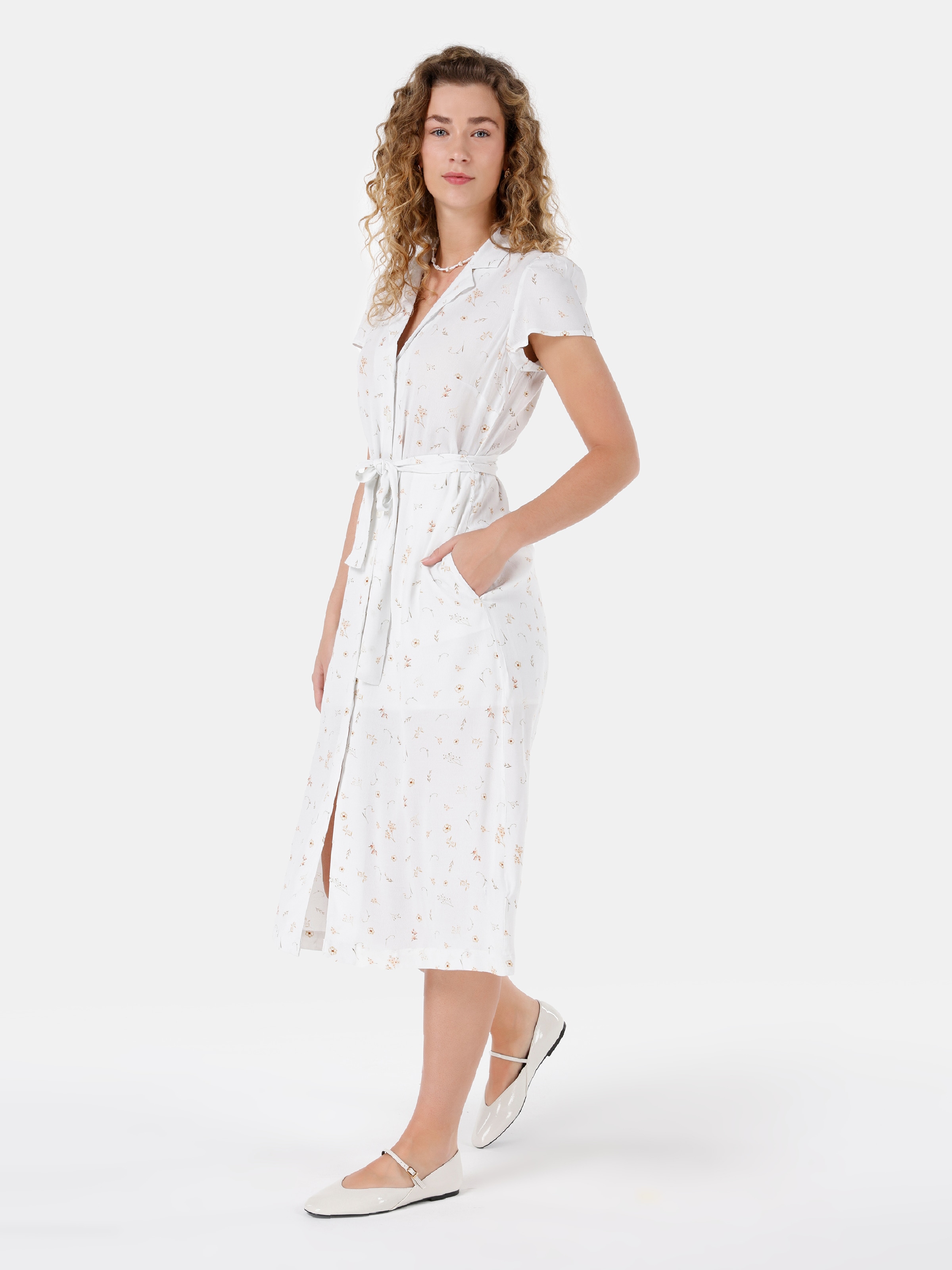 Сукня-сорочка міді літня жіноча Colin's CL1068978OFW XS Off White від Rozetka на платформі USKIDKA Акція на Сукня-сорочка міді літня жіноча Colin's CL1068978OFW XS Off White від Rozetka
