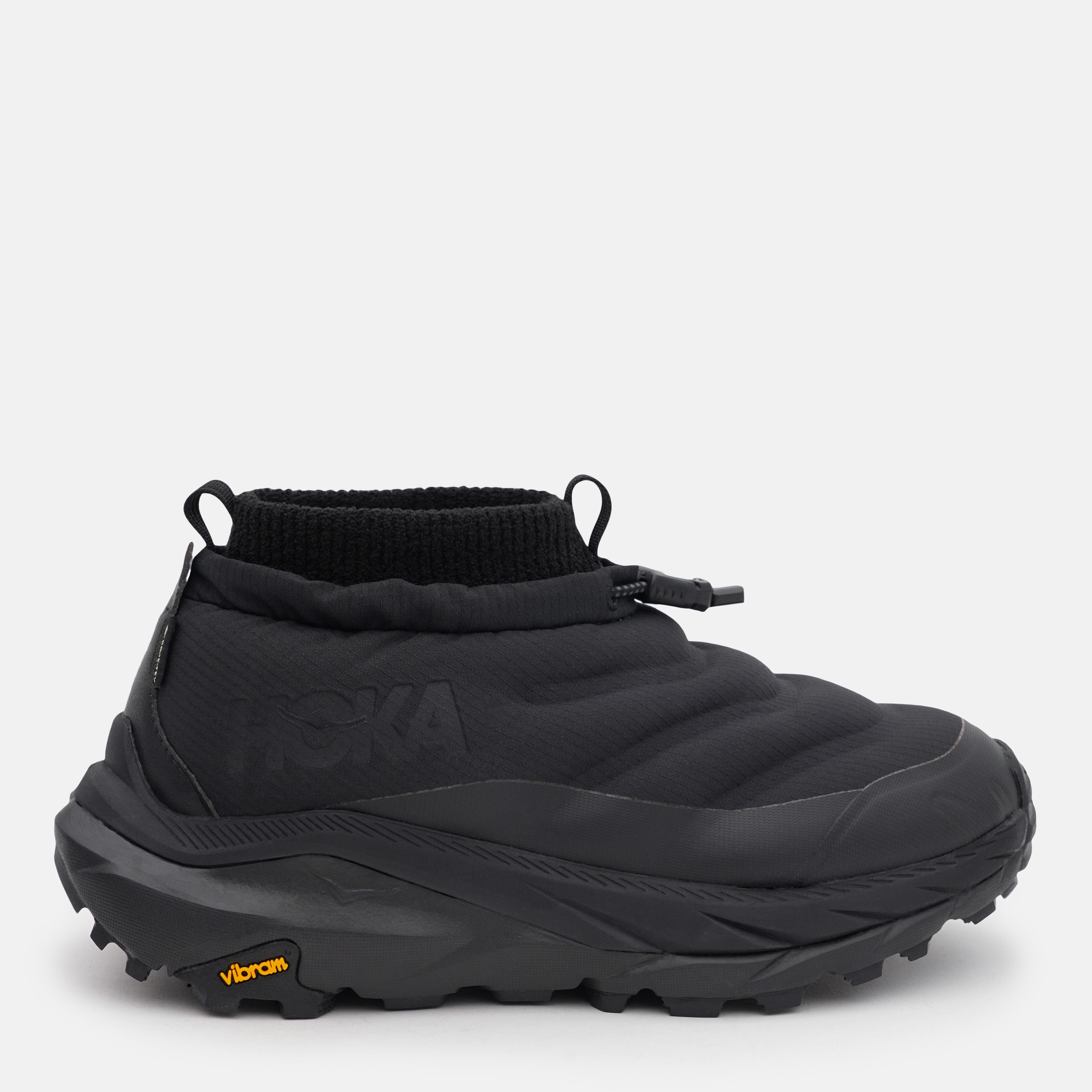 Акція на Жіночі зимові черевики низькі для туризму з Gore Tex HOKA ONE ONE Kaha 2 Frost Moc Gtx 1155196-BBLC 38.5 (7US) 24 см Чорні від Rozetka