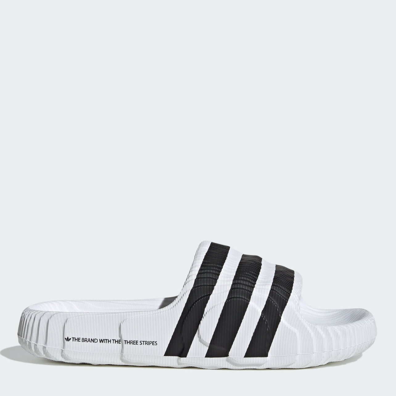 Акція на Чоловічі шльопанці для пляжу Adidas Adilette 22 IF3668 40.5 (7UK) 25.5 см Ftwwht/Ftwwht/Cblack від Rozetka