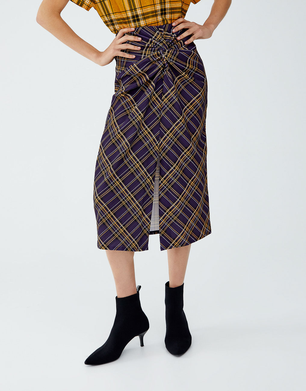 

Юбка PULL & BEAR Ж1046274 (9398/396/611) цвет фиолетовый S