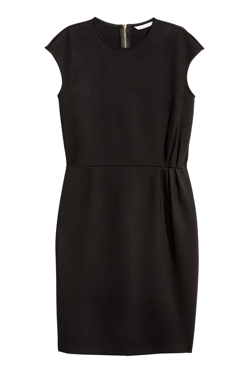 

Платье H&M Ж1044555 цвет черный M