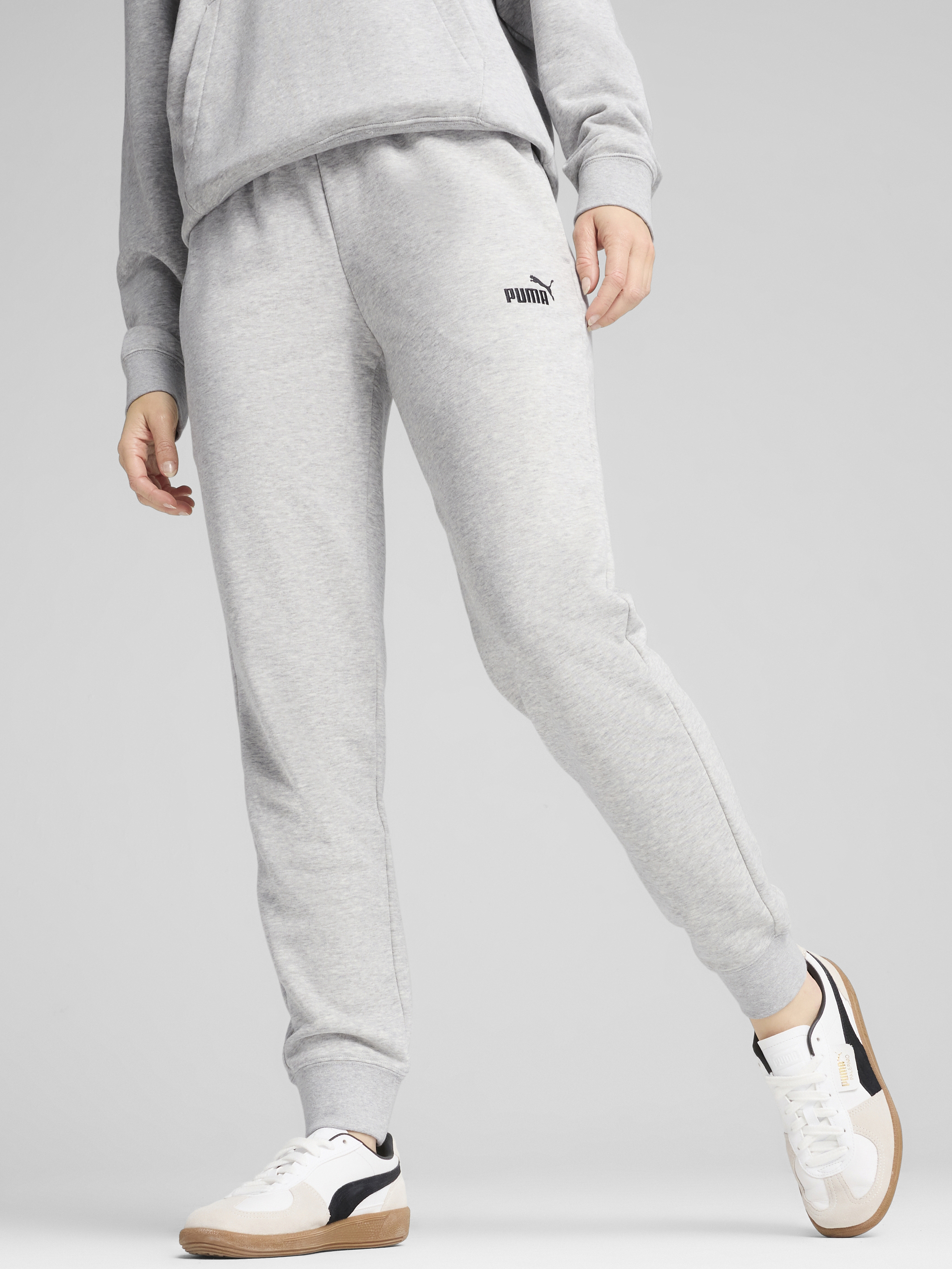 Акція на Спортивні штани жіночі Puma Ess Small No. 1 Logo Sweatpants Tr Cl 68245004 XXS Light Gray Heather від Rozetka