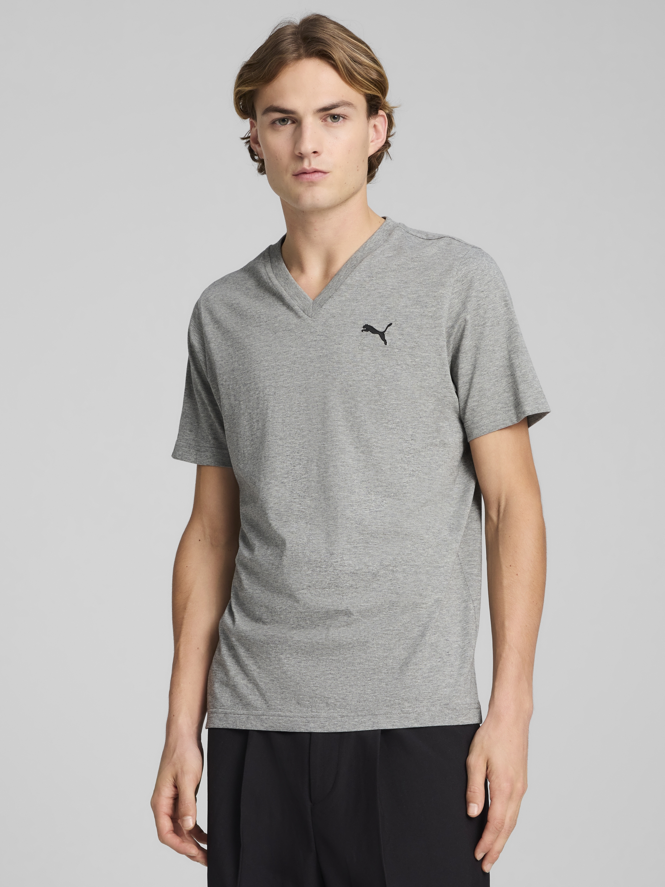 Акція на Футболка бавовняна довга чоловіча Puma Ess V-Neck Tee 68254803 S Medium Gray Heather від Rozetka