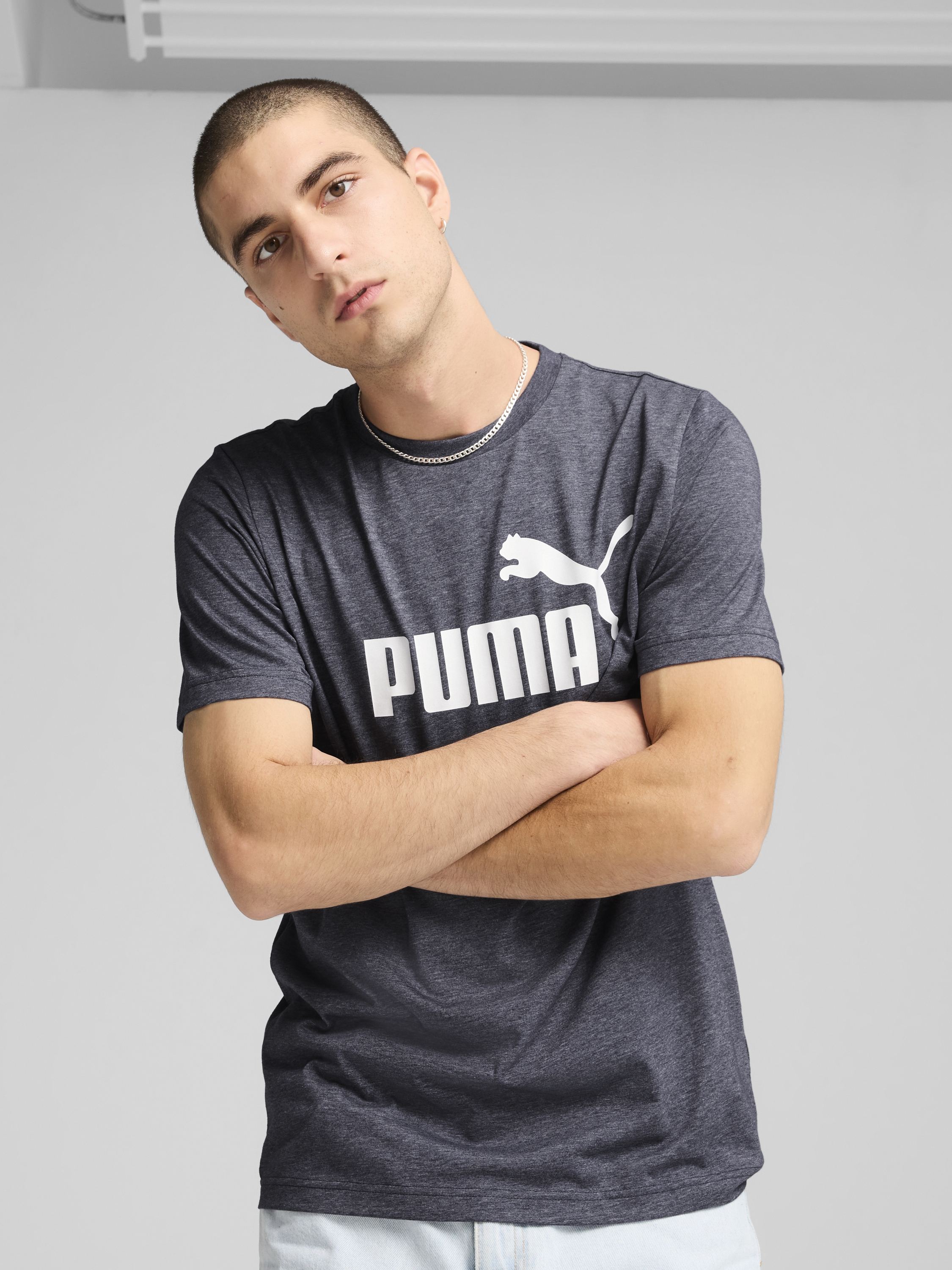 Акція на Футболка довга чоловіча Puma Ess No. 1 Logo Heather Tee 68255016 2XL New Navy з принтом від Rozetka