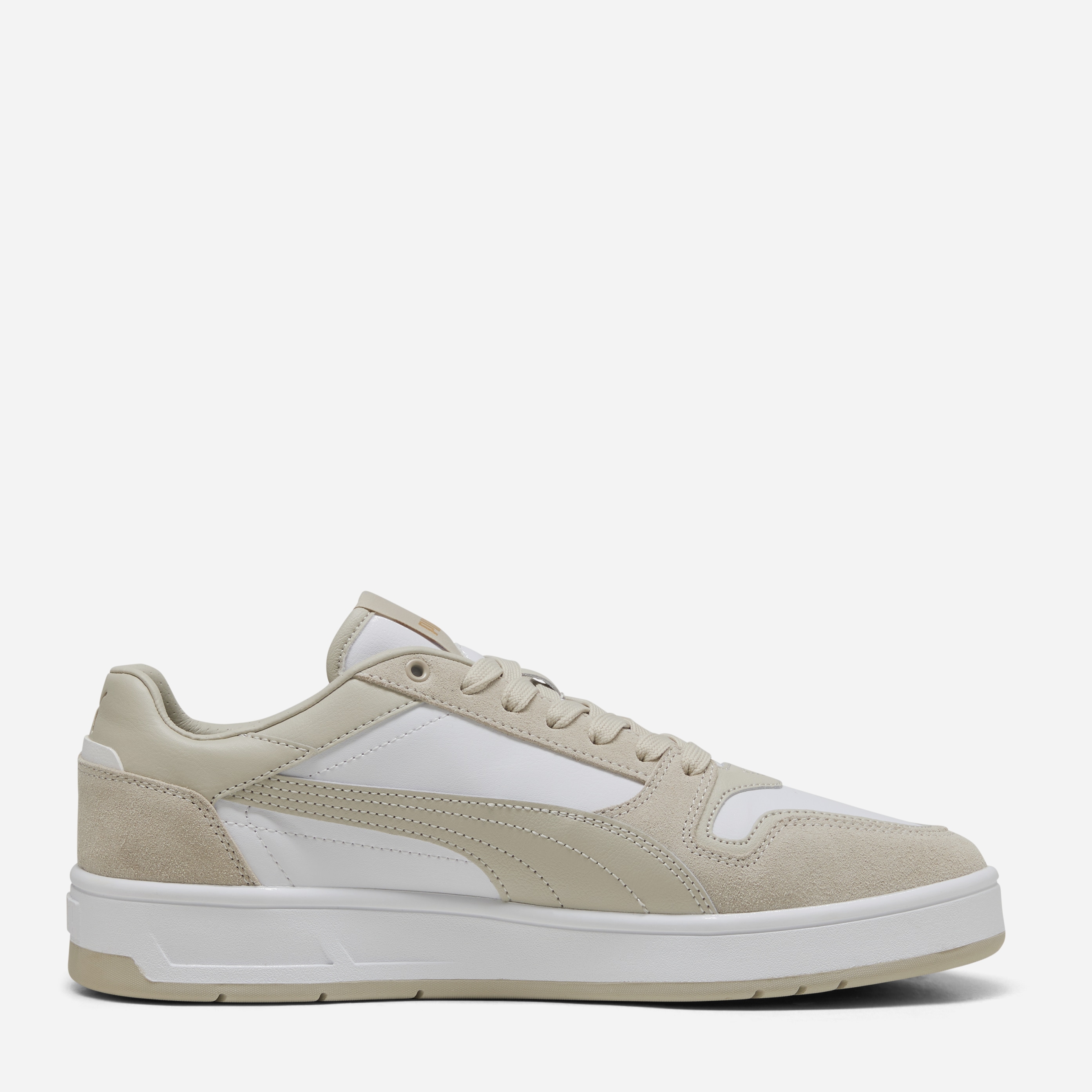 Акція на Чоловічі кеди низькі Puma Court Classic Street Sd 40021503 40.5 (7UK) 26 см Puma White-Desert Dust-Puma Gold від Rozetka