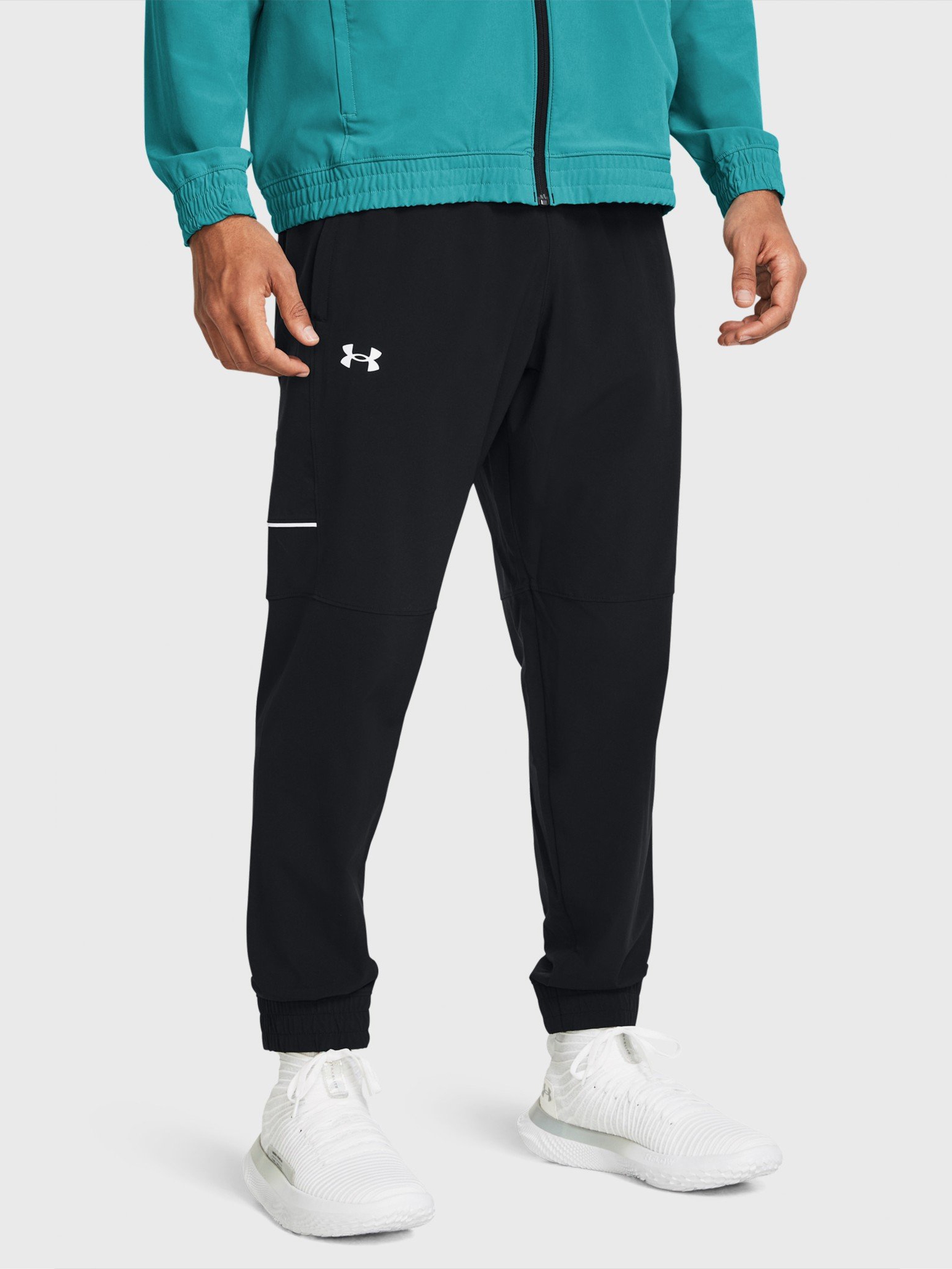 Спортивні штани чоловічі Under Armour Ua Zone Woven Pant 1383401-001 2XL Чорні від Rozetka на платформі USKIDKA Акція на Спортивні штани чоловічі Under Armour Ua Zone Woven Pant 1383401-001 2XL Чорні від Rozetka