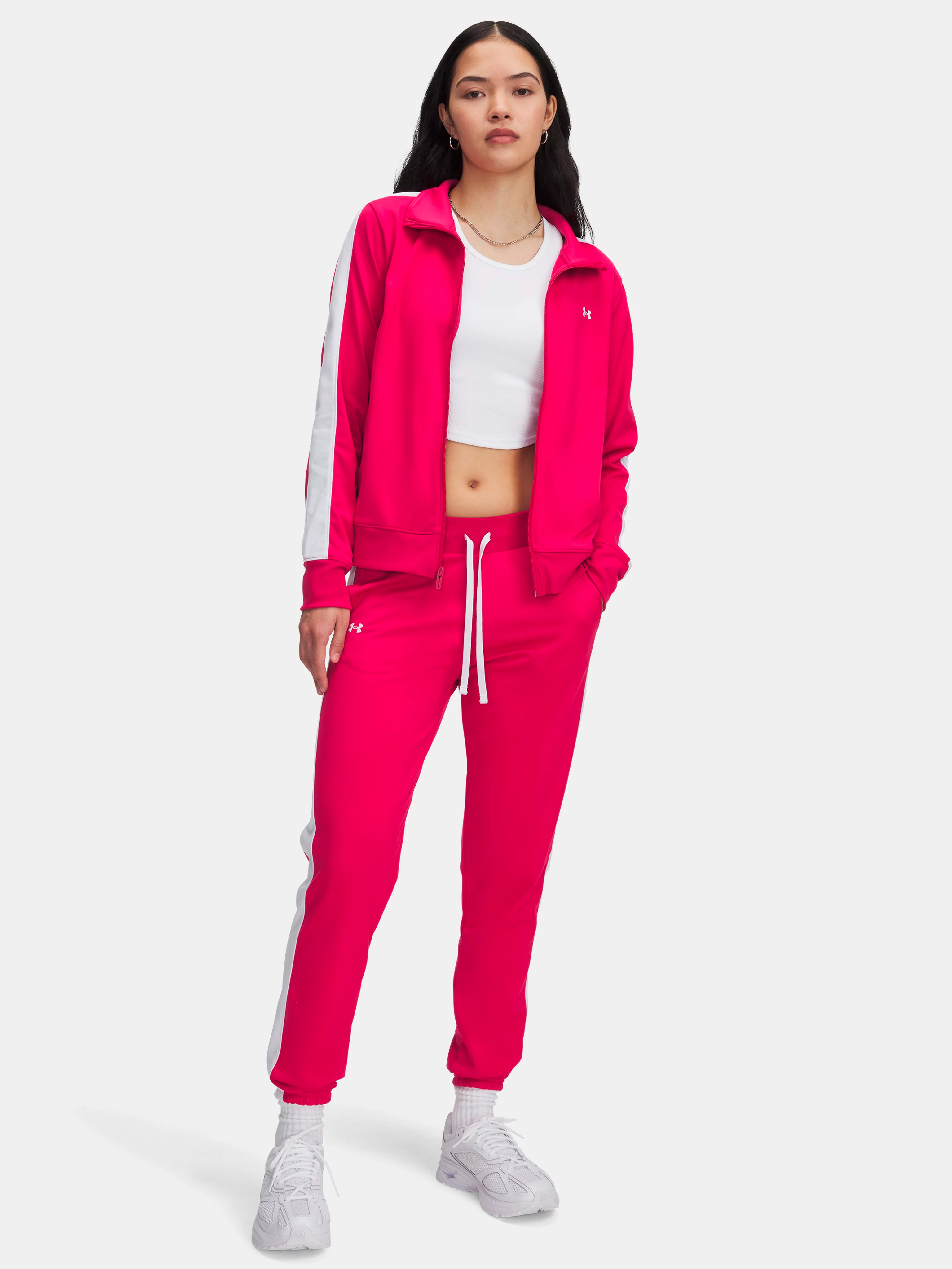 Спортивний костюм жіночий Under Armour Tricot Tracksuit 1365147-681 XS Малиновий від Rozetka на платформі USKIDKA Акція на Спортивний костюм жіночий Under Armour Tricot Tracksuit 1365147-681 XS Малиновий від Rozetka