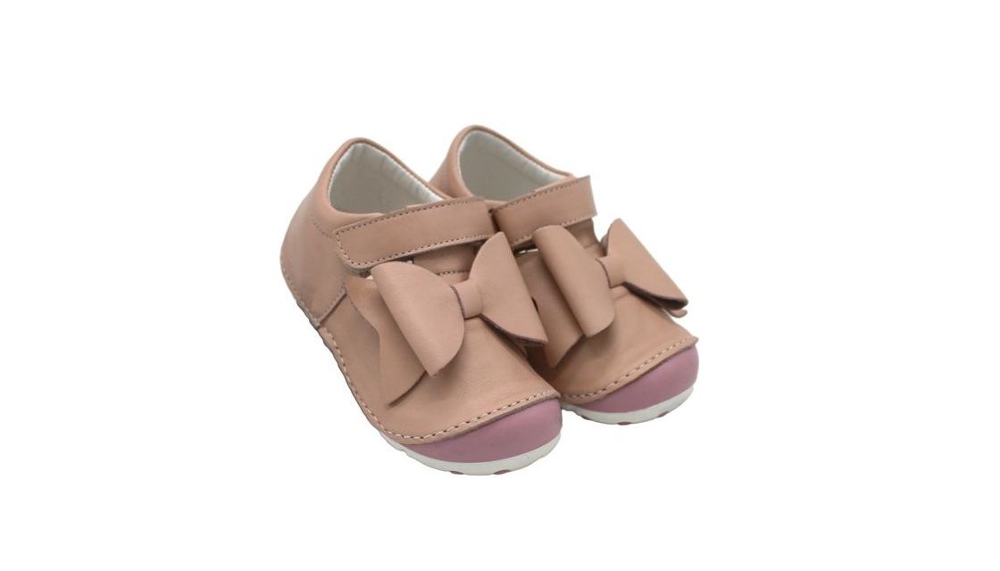 

Туфли Dog Bebe 22(р) цвета пудры с бантиком. (209-1)